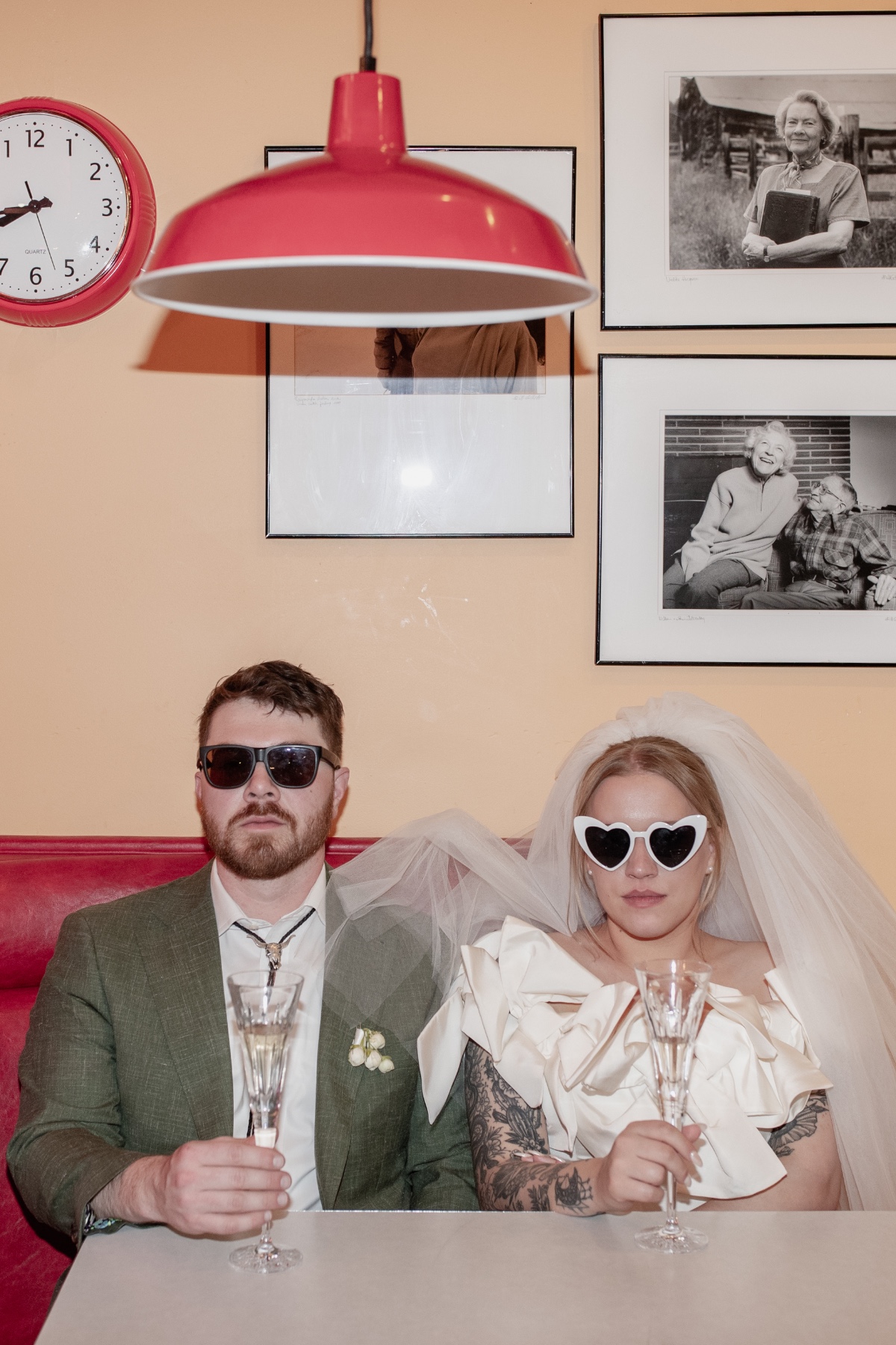 60s diner inspired elopement ideas