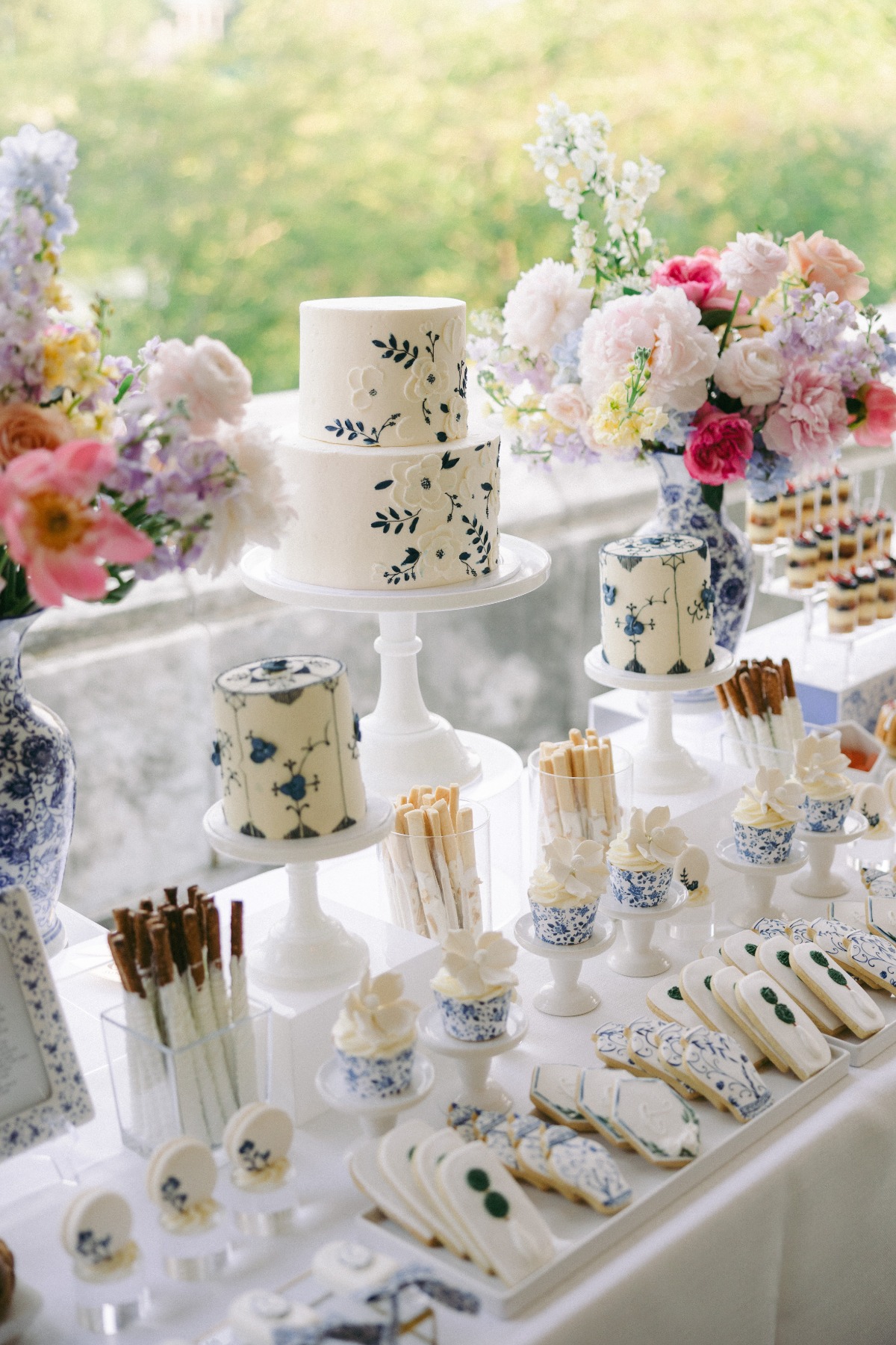 toile painted white and blue desserts for wedding