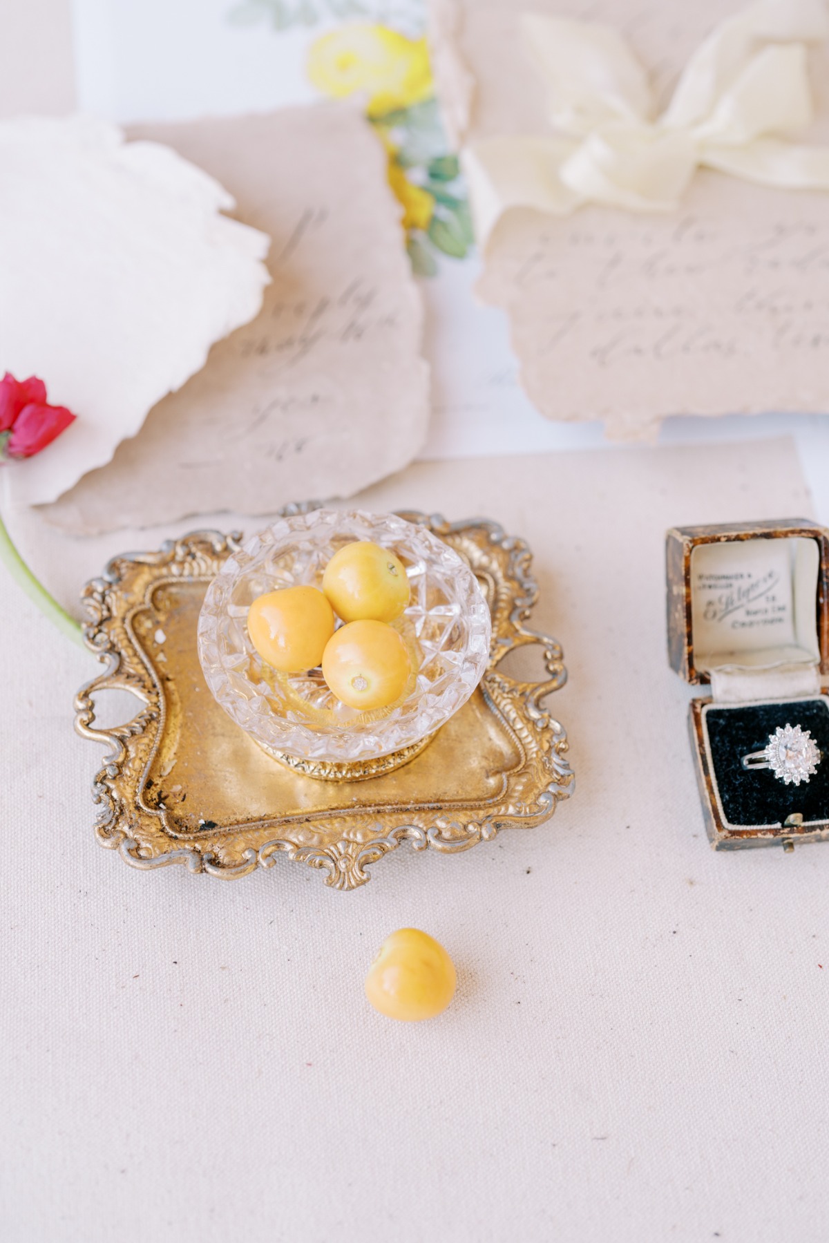 Vintage inspired fresh fruit details for elegant weddings