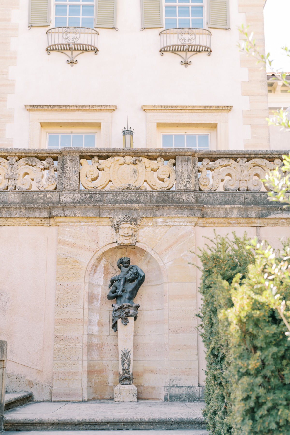 Elegant vintage statues at Italian villa inspired wedding venue