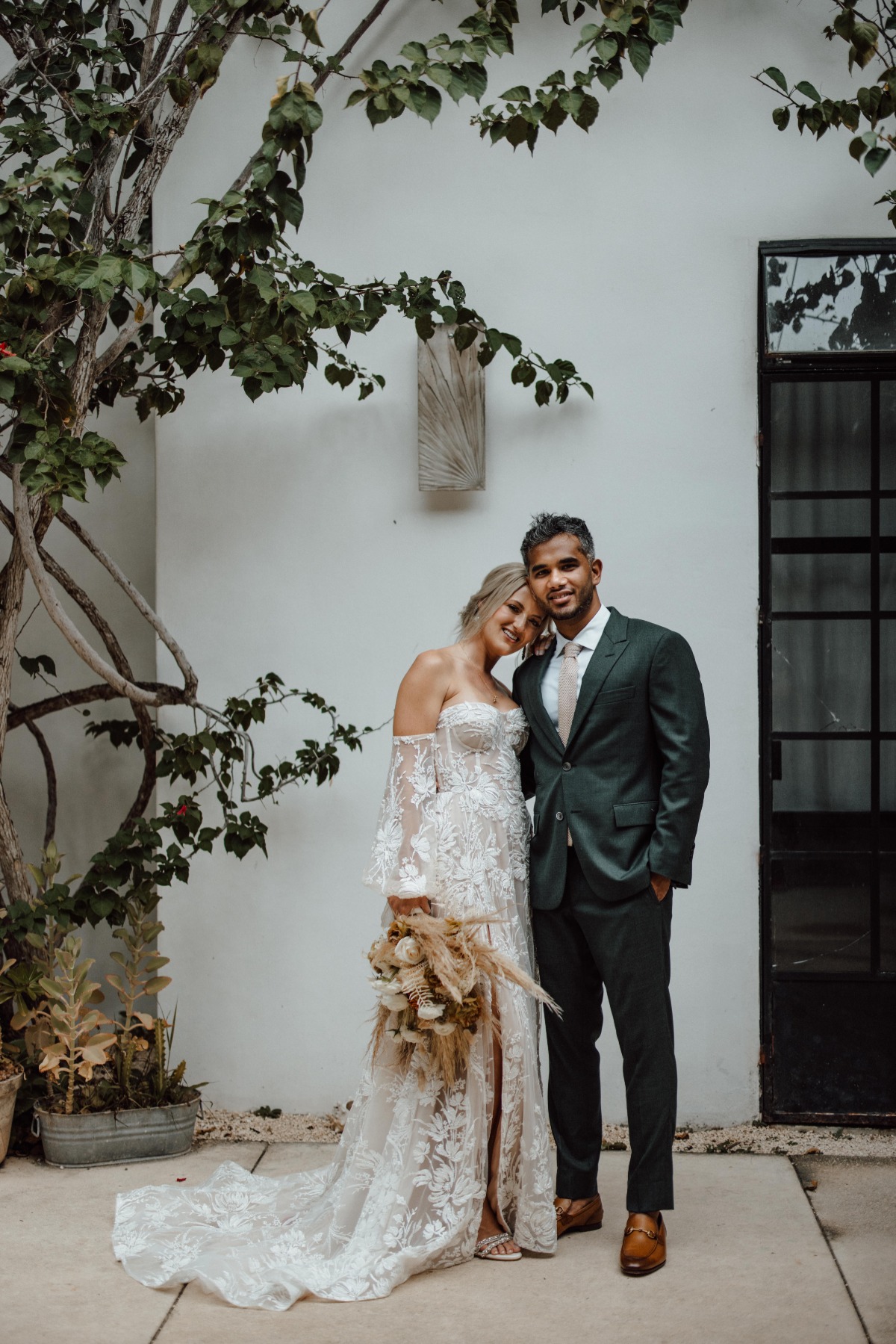 Romantic and bohemian Tulum bride and groom 