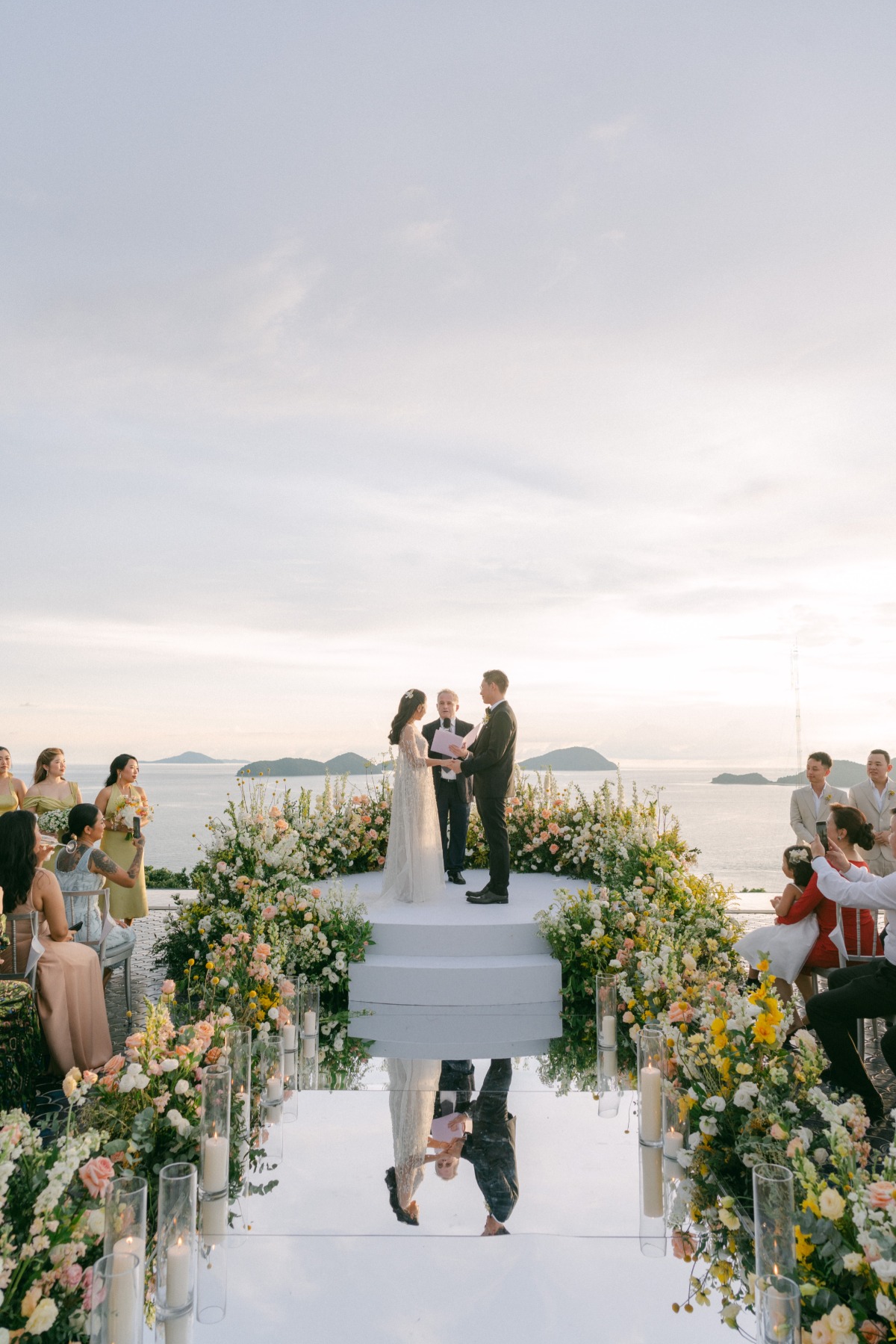 wedding ceremony with mirrored aisle