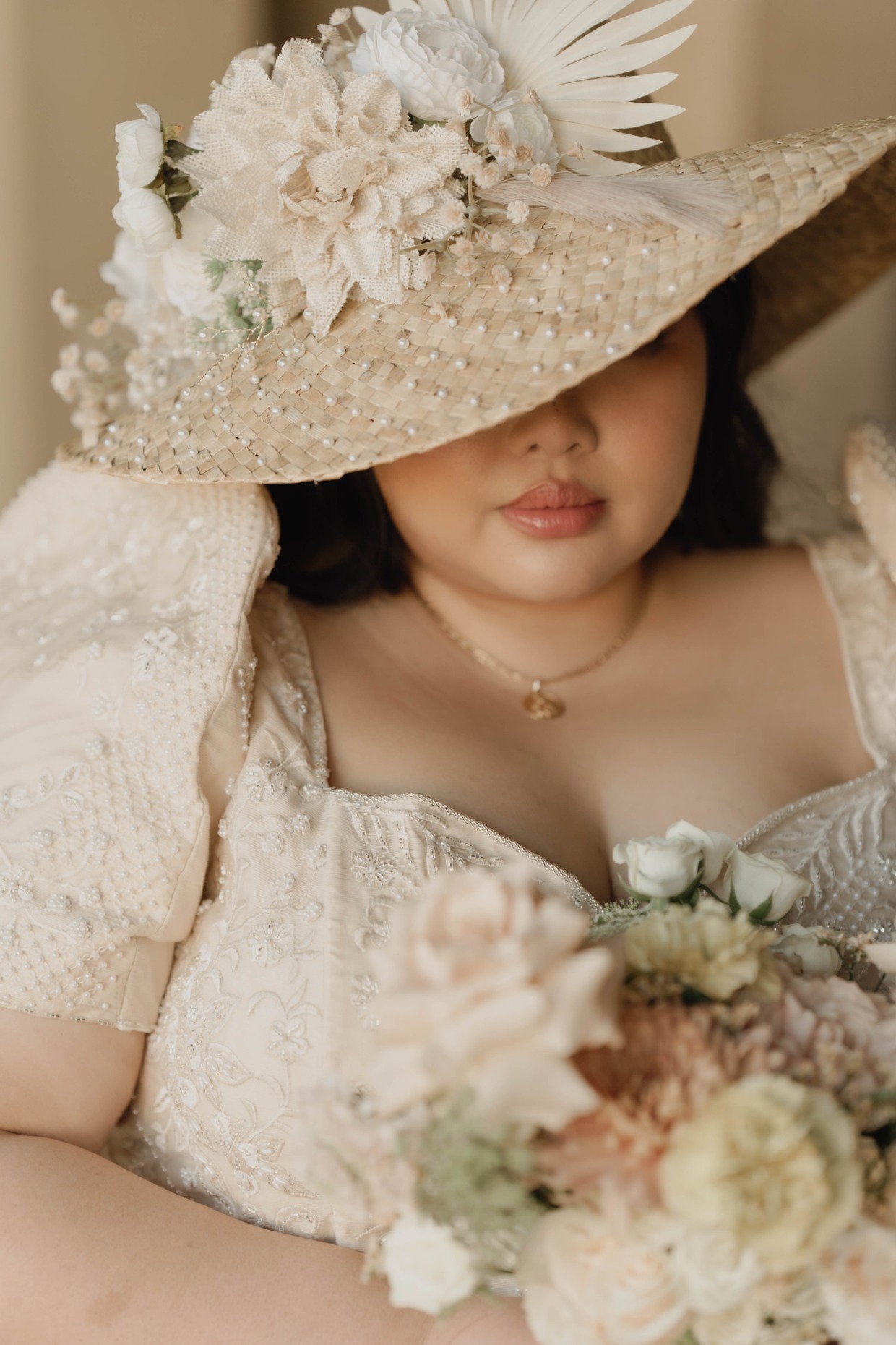 editorial straw hat veil alternative and wedding dress by Silviyana & Community