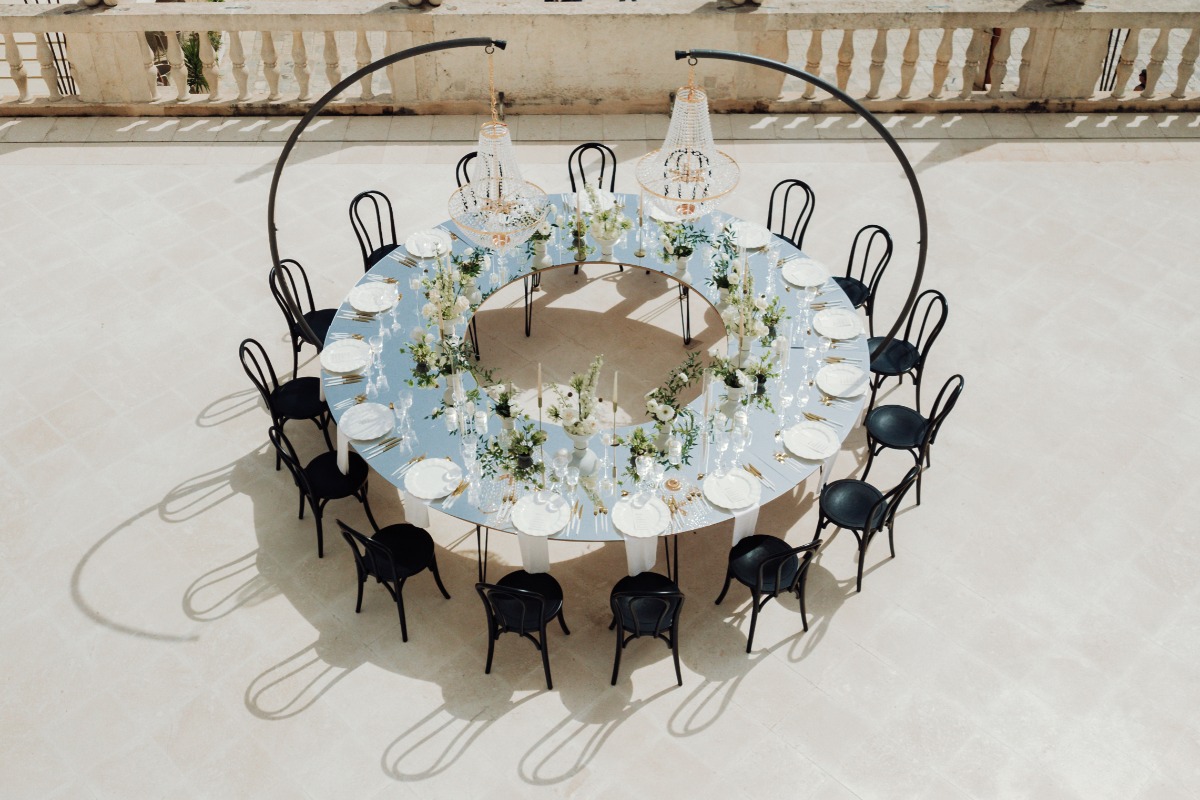 mirrored circle wedding reception table ideas