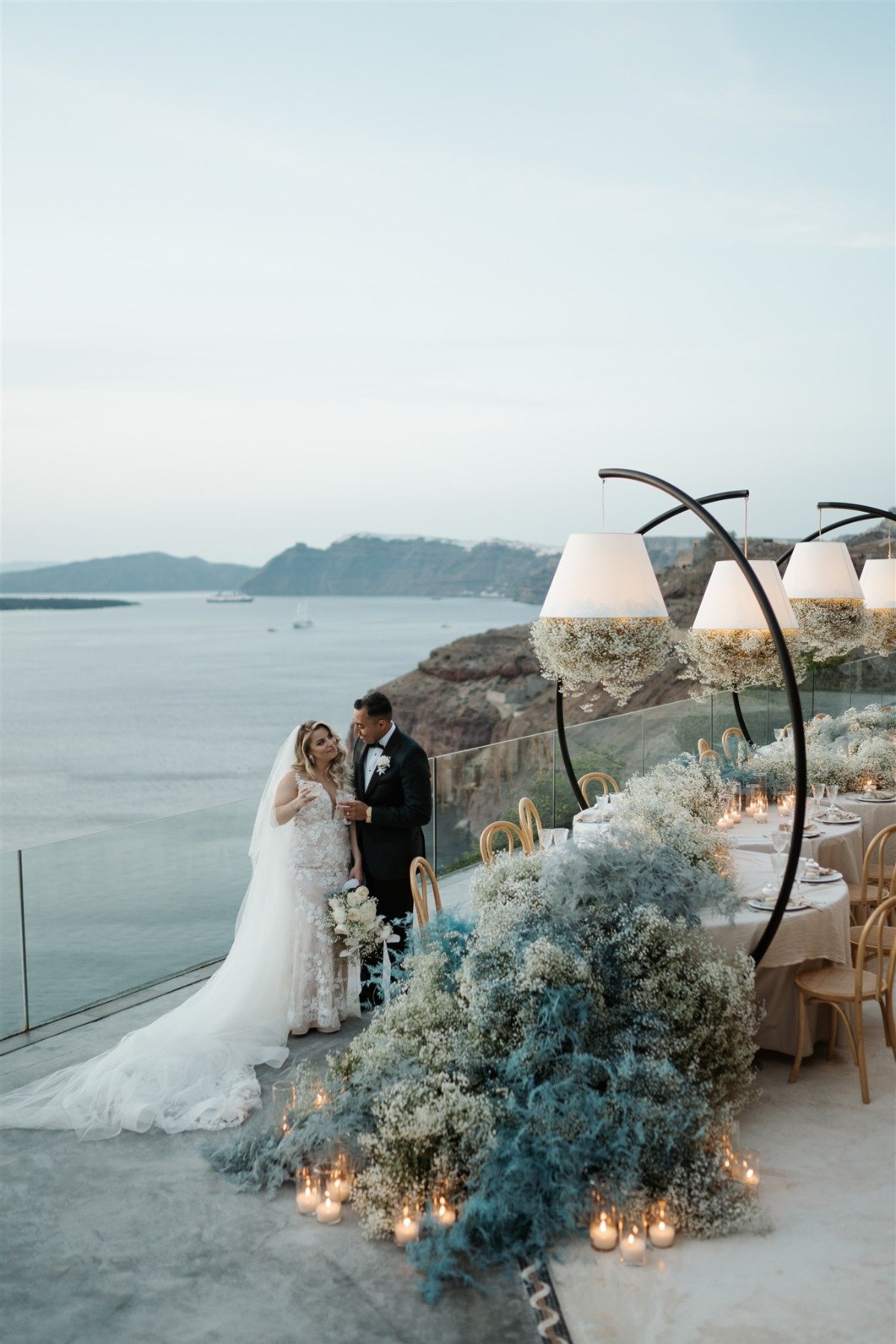 shades of blue themed wedding