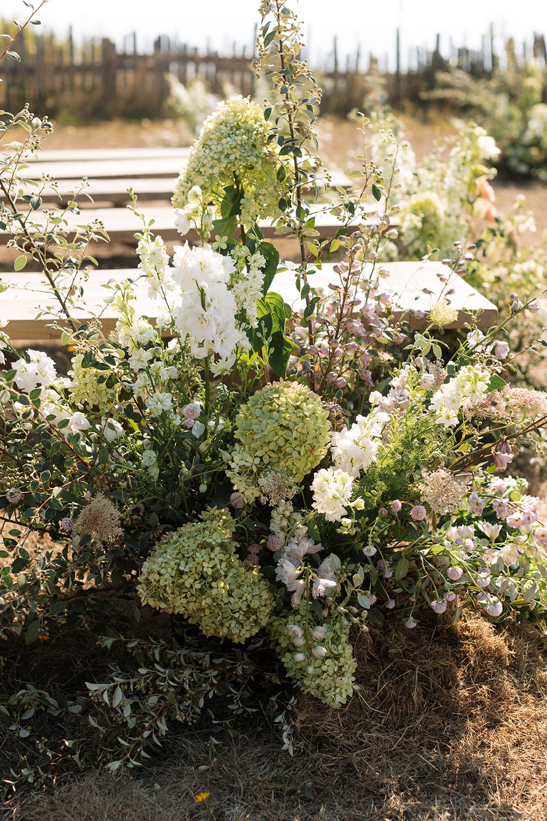 white wildflower wedding floral arrangements for ceremony