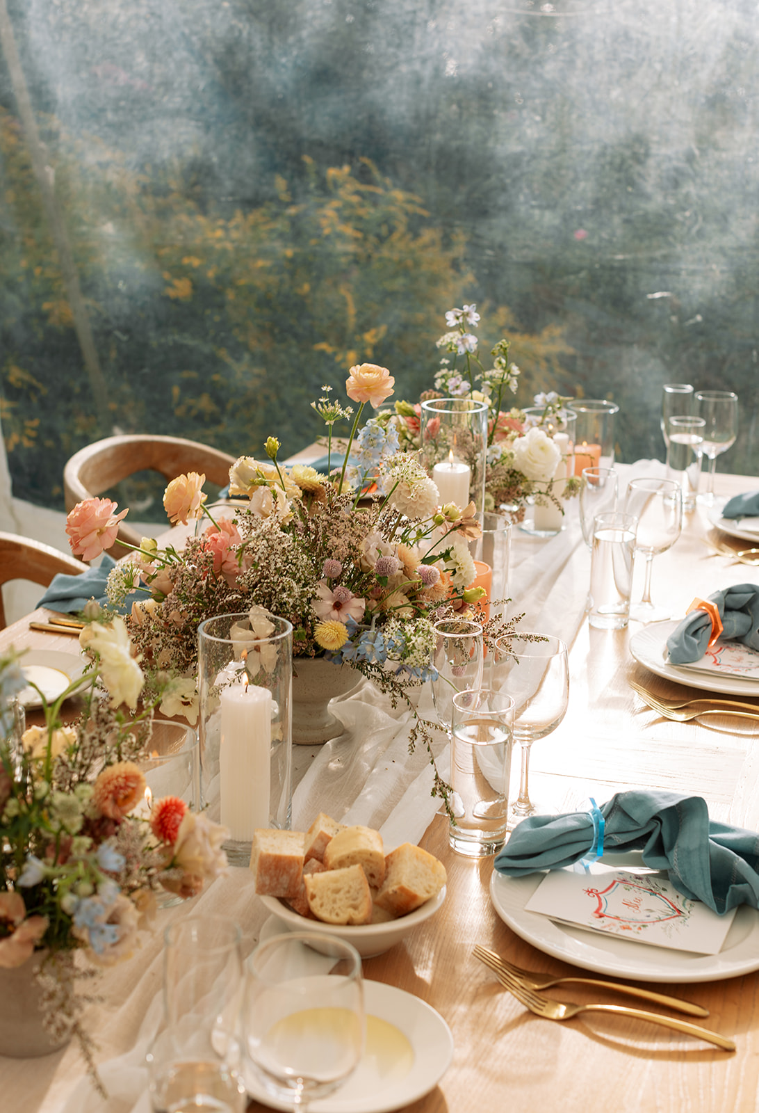 pastel wedding reception tablescape inspiration