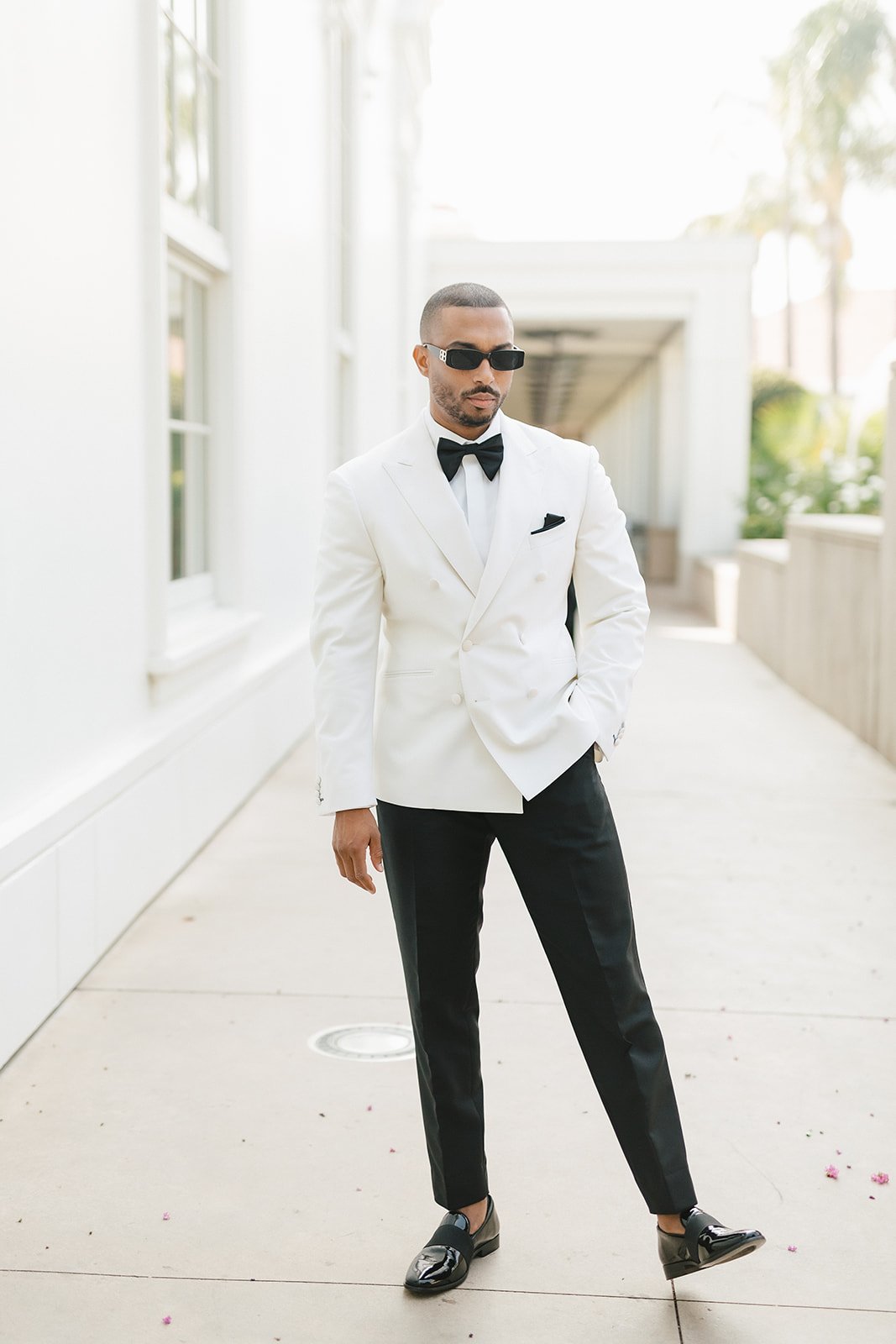 brittany-loren-nixon-library-wedding-11