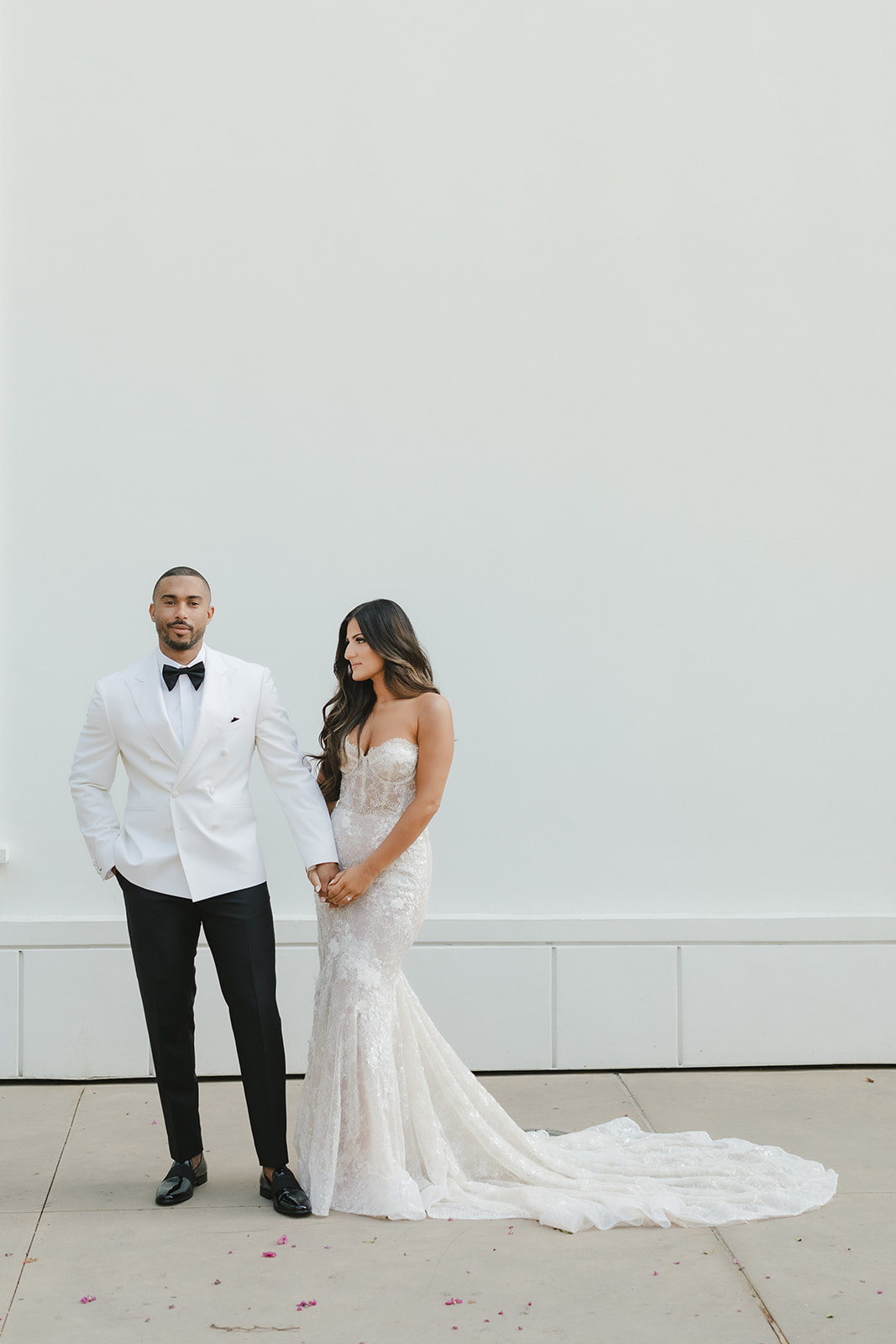 brittany-loren-nixon-library-wedding-18