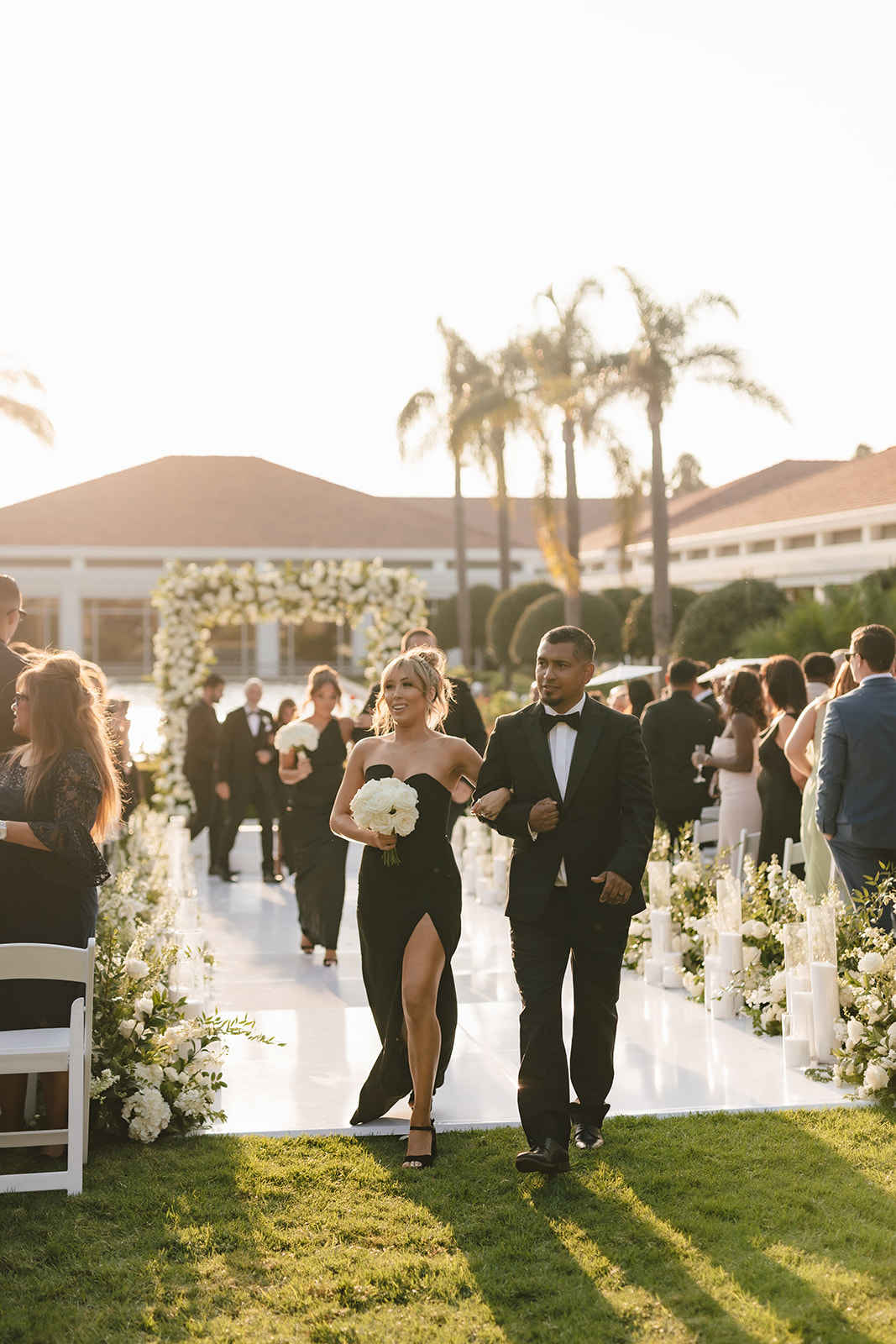 brittany-loren-nixon-library-wedding-56