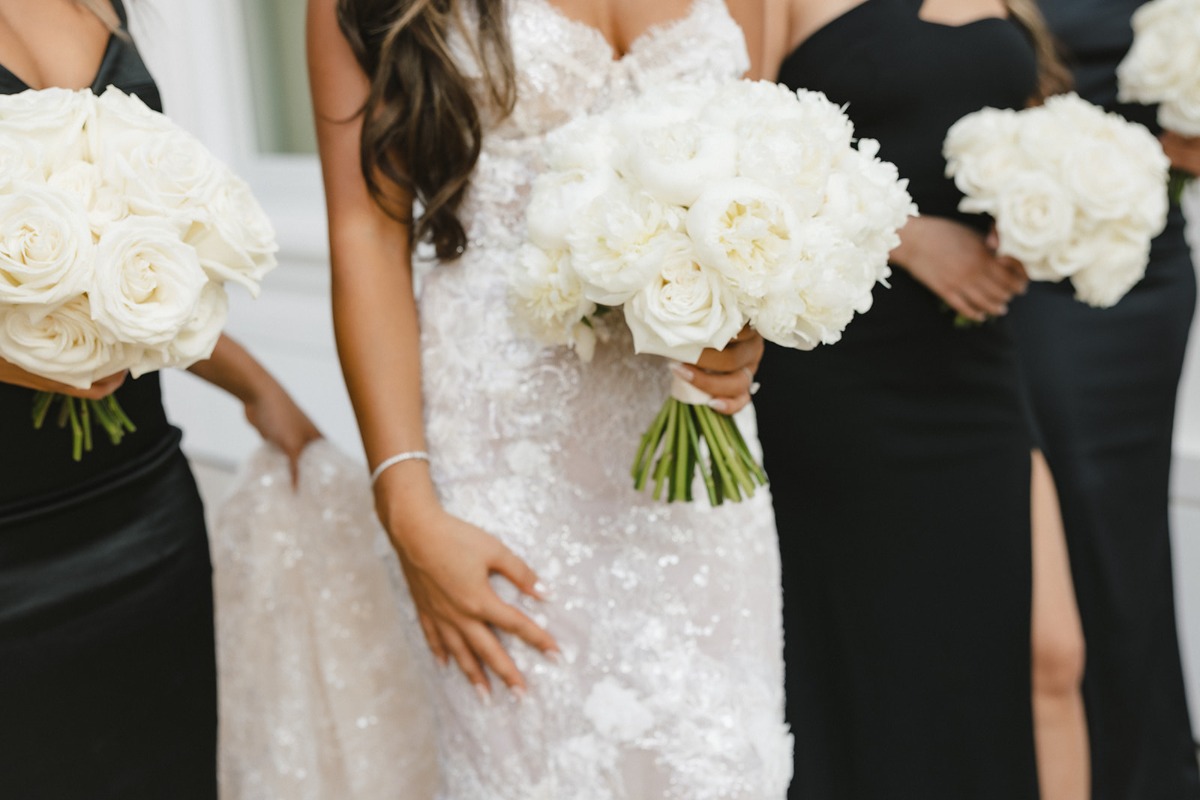 brittany-loren-nixon-library-wedding-60