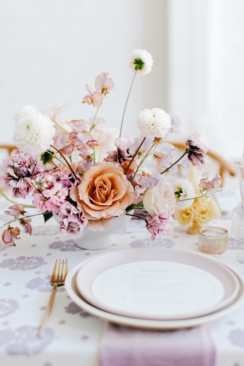 lavender tablescape ideas for wedding reception