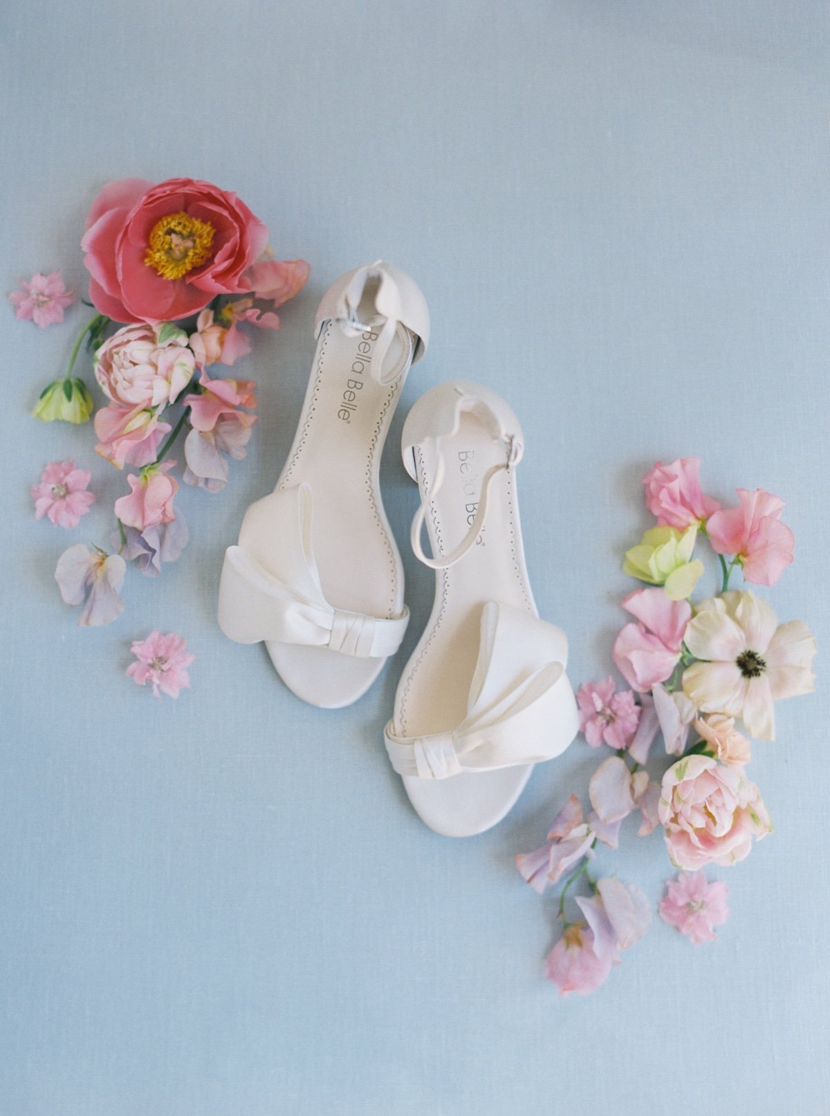 wedding shoes with bows and kitten heels