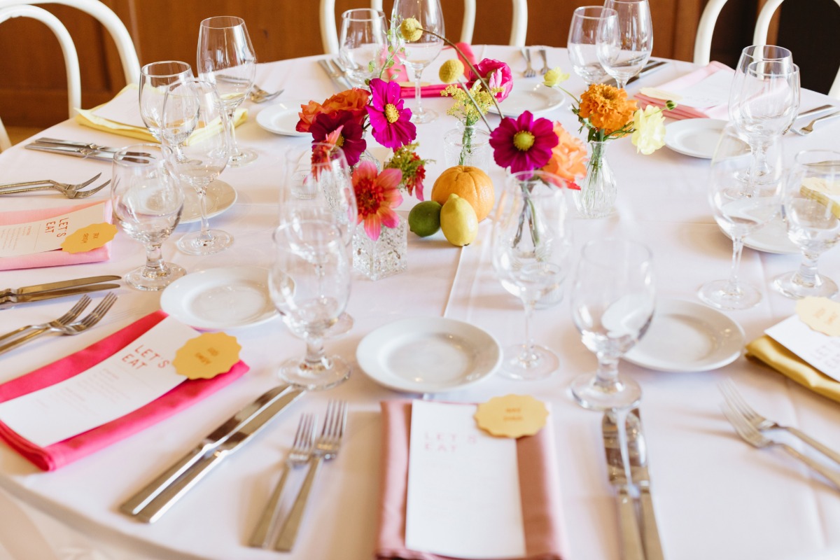 multicolored wedding tablescape ideas