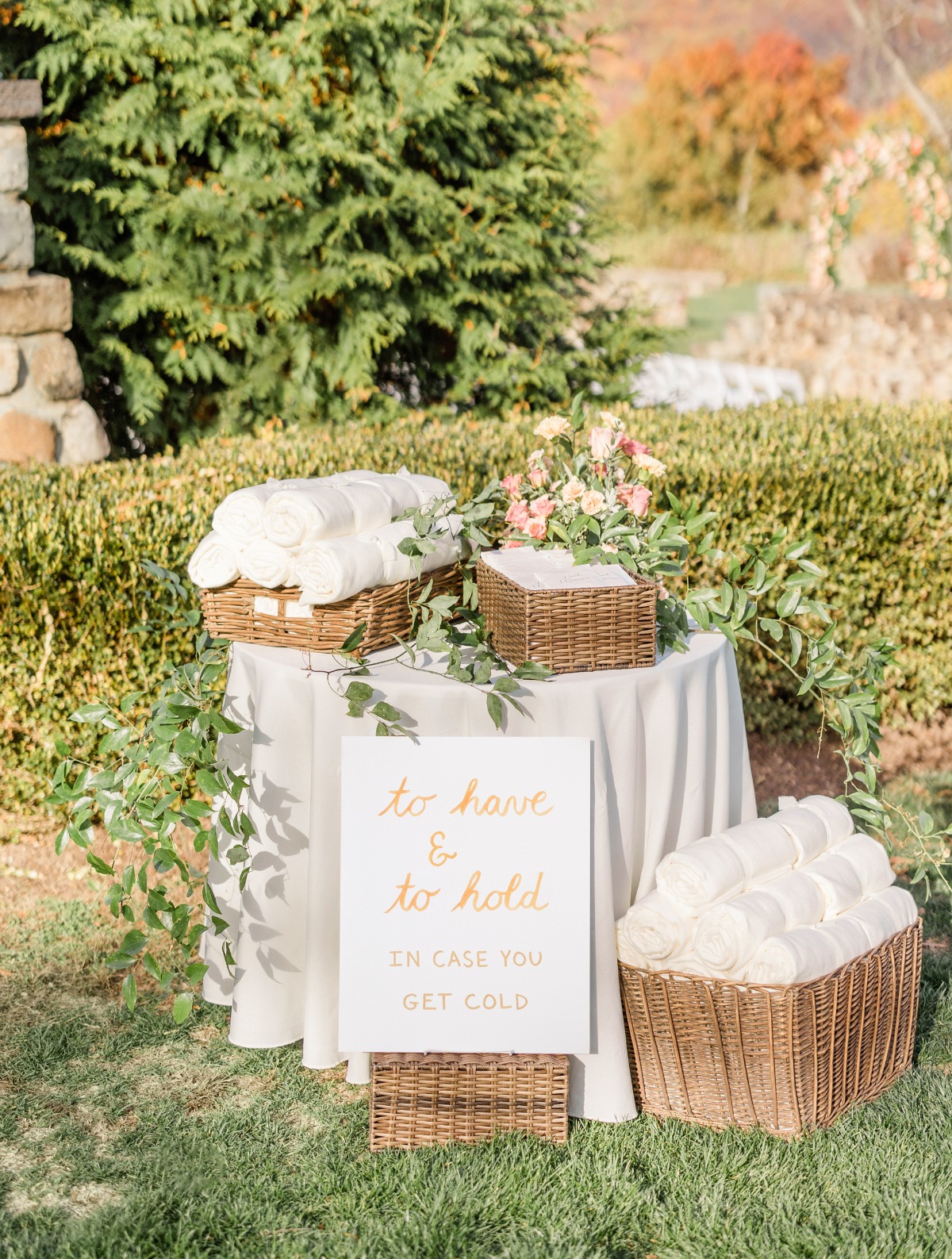 blanket wedding ceremony favors