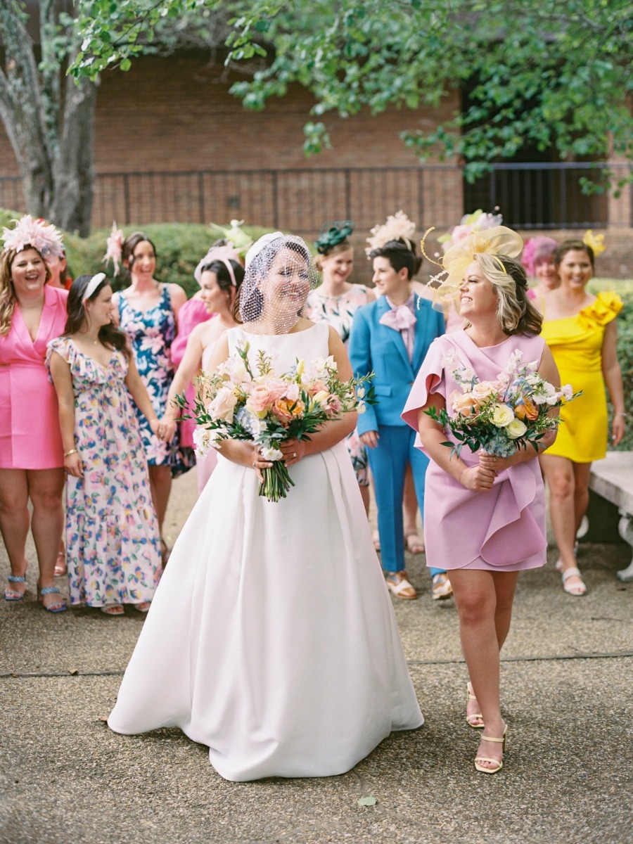 A must-see Southern wedding with all of the Kentucky Derby details