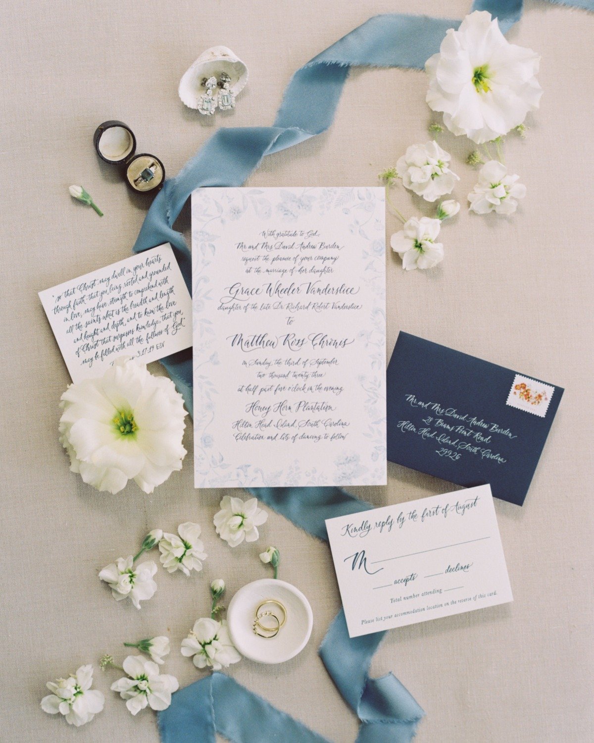 blue and white wedding invitation ideas