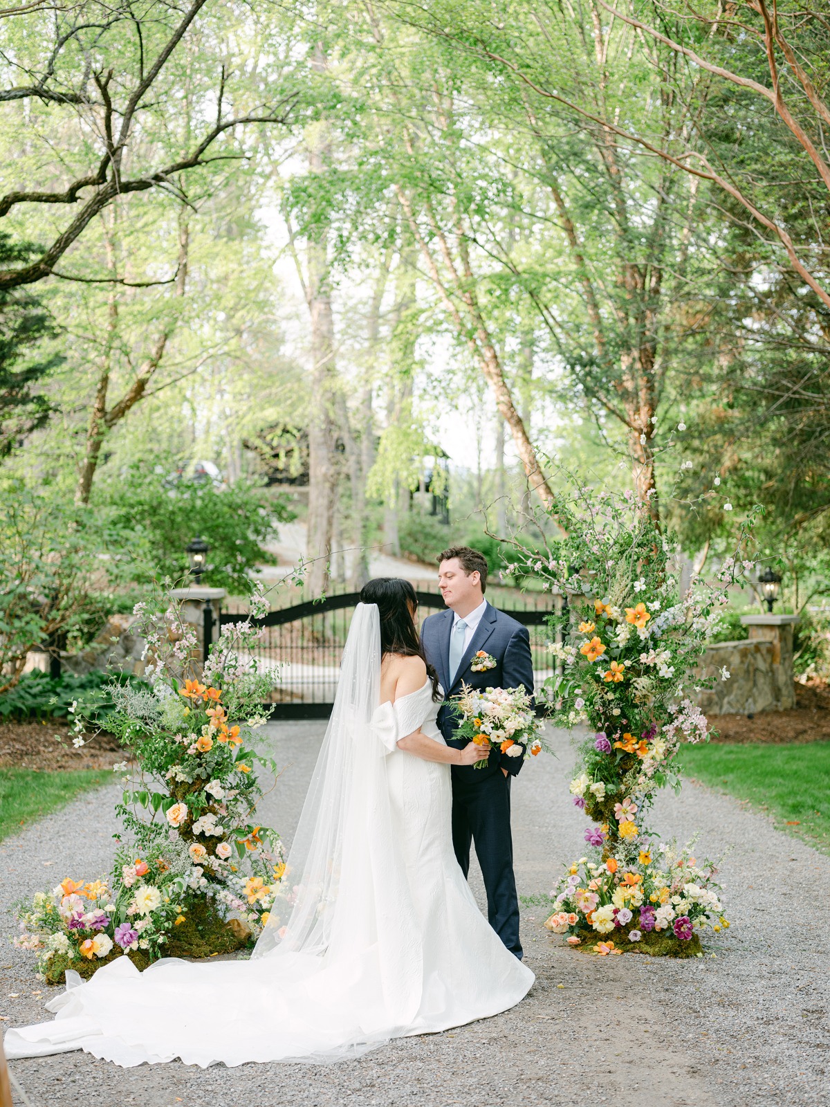 colorful garden wedding ceremony ideas