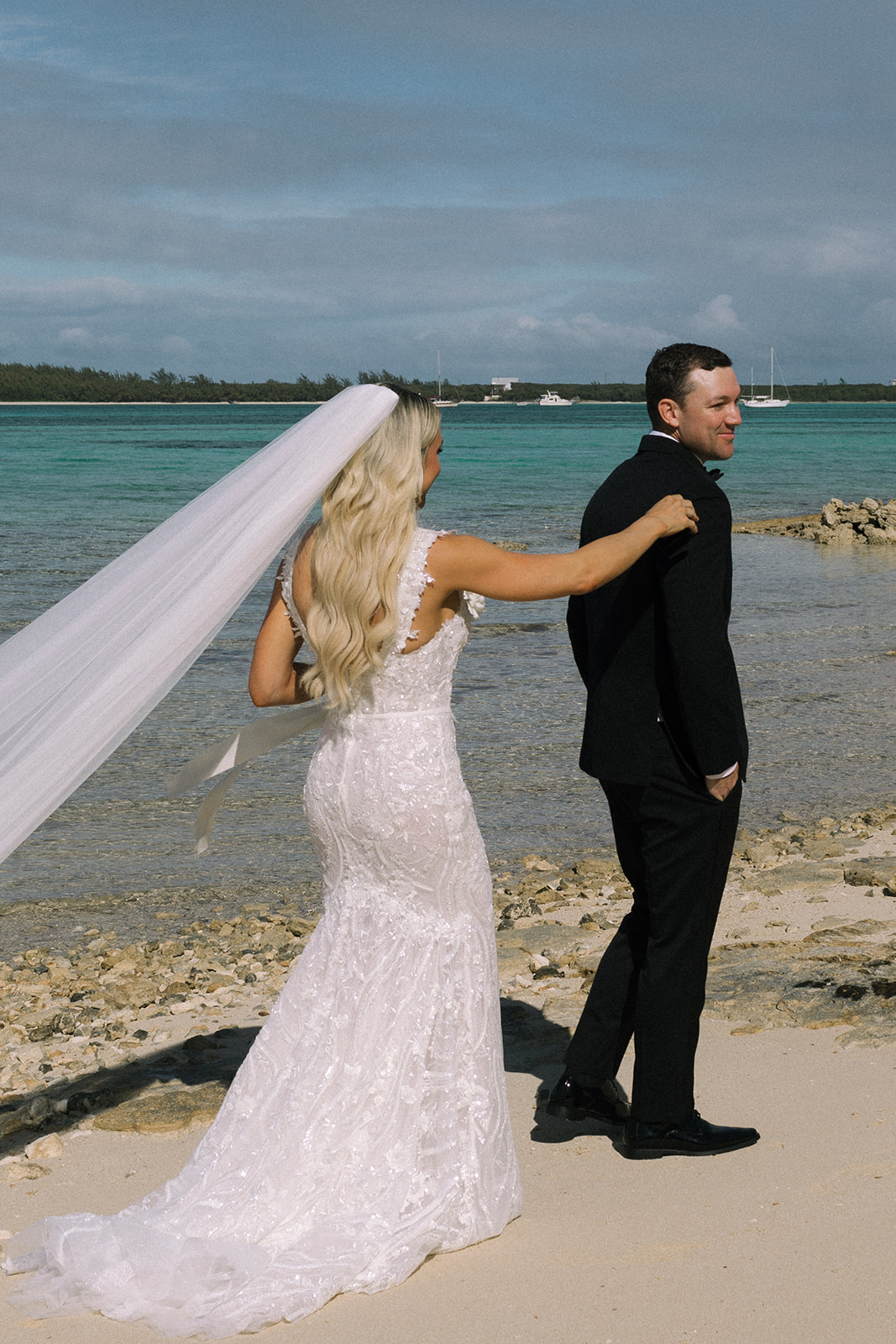 maeco-creative_the-other-side_bahamas-wedding_25