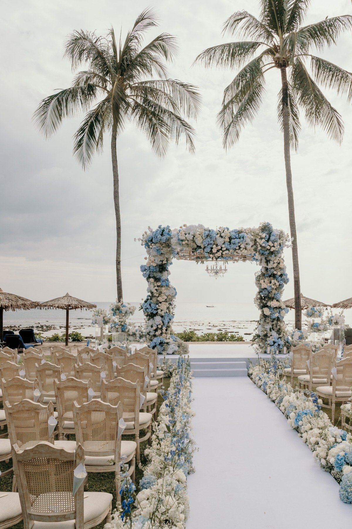 blue and white floral aisle runners