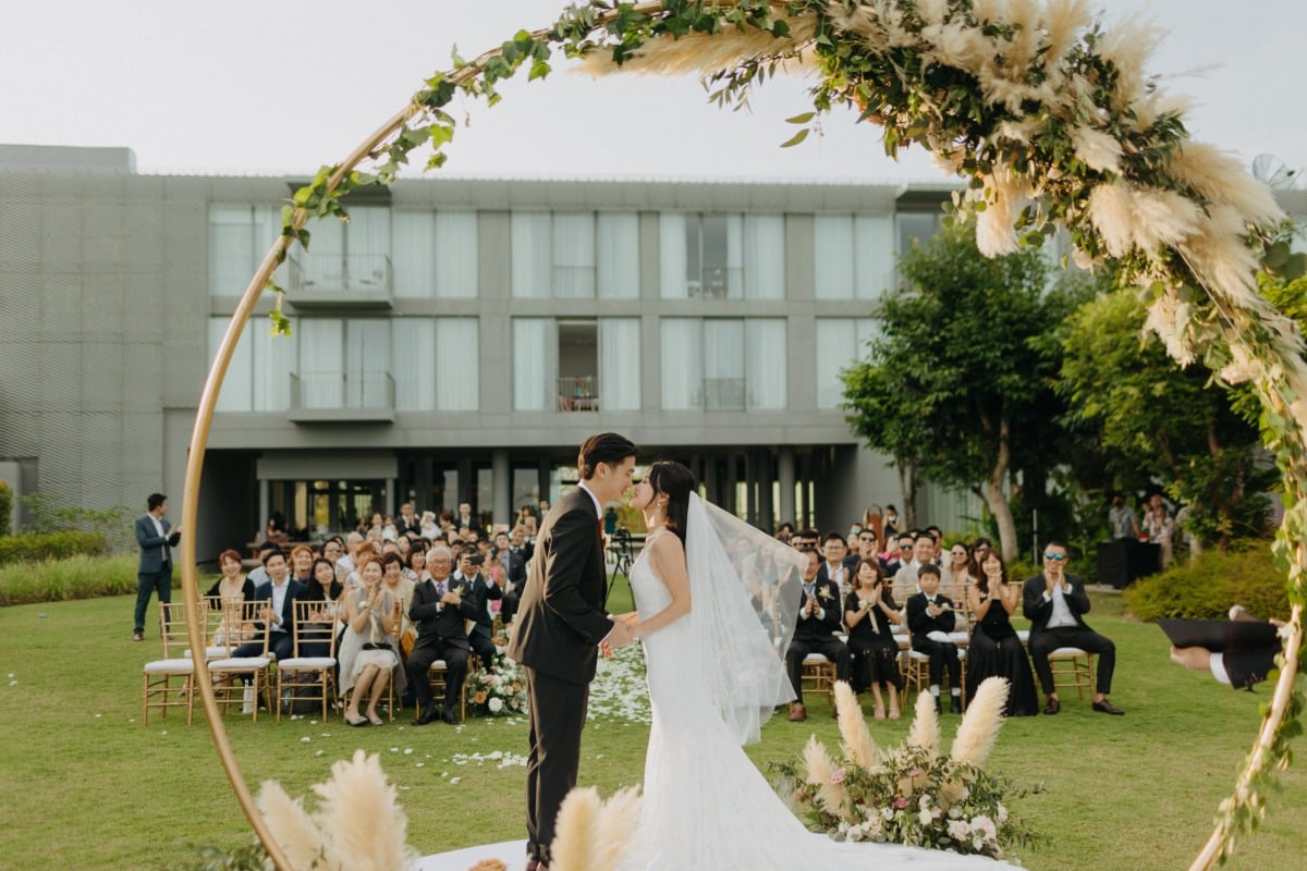 dried pampas grasses floral arch