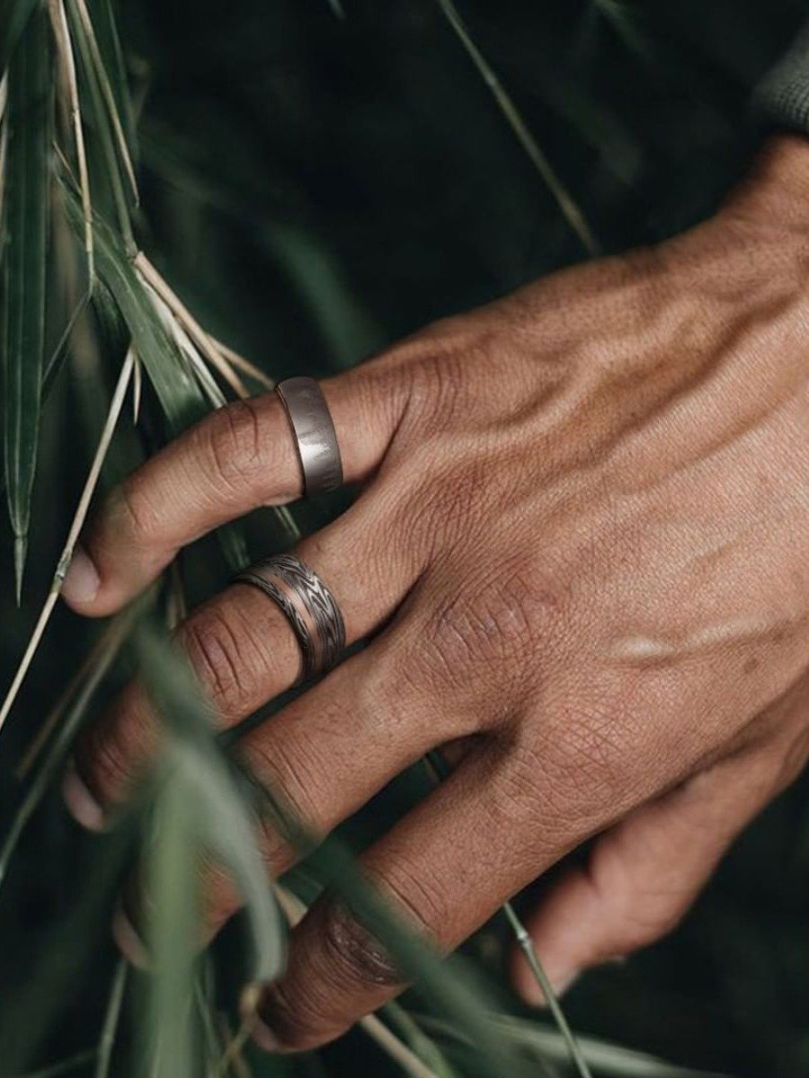 PSA: men's rings can be so much more than just wedding bands