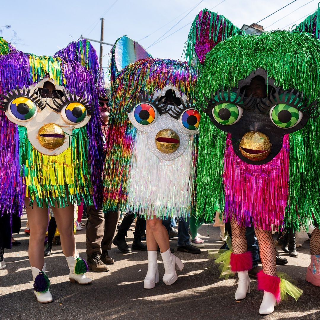 how to dress up for a mardi gras bachelorette party in new orleans