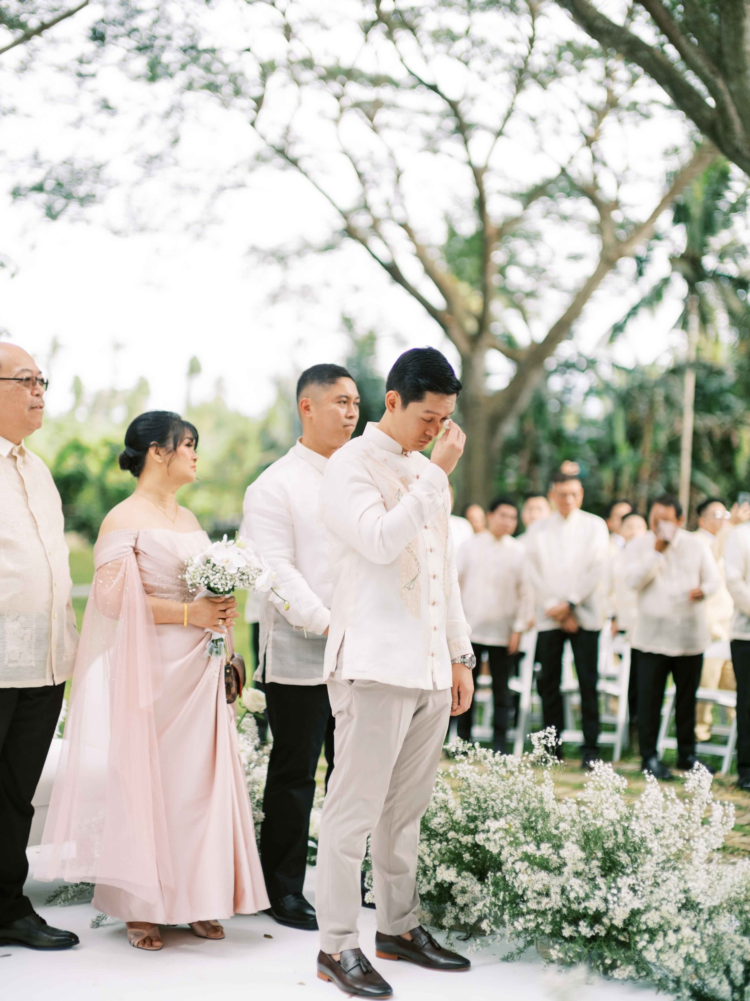 emotional groom photography