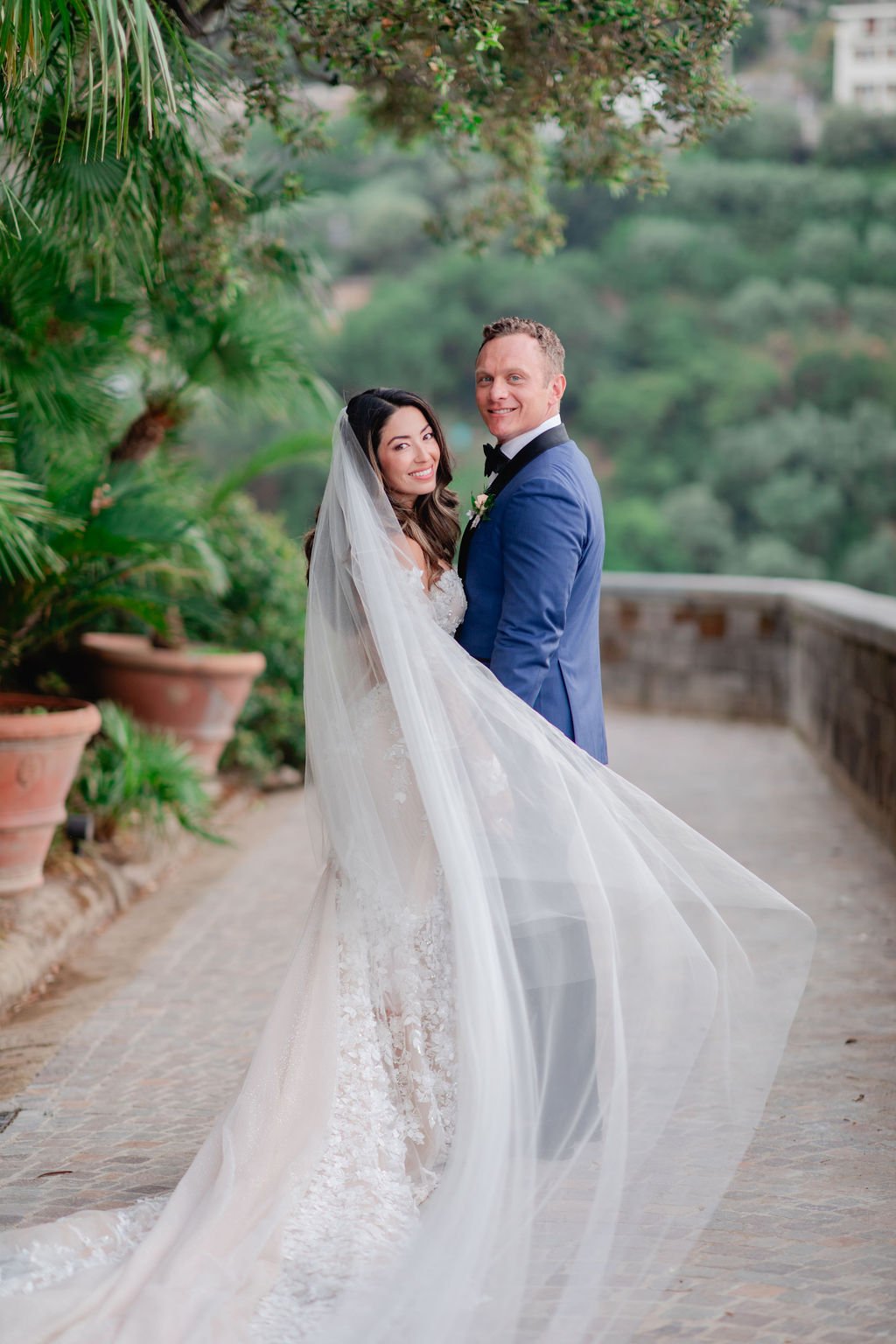 Italian villa destination wedding