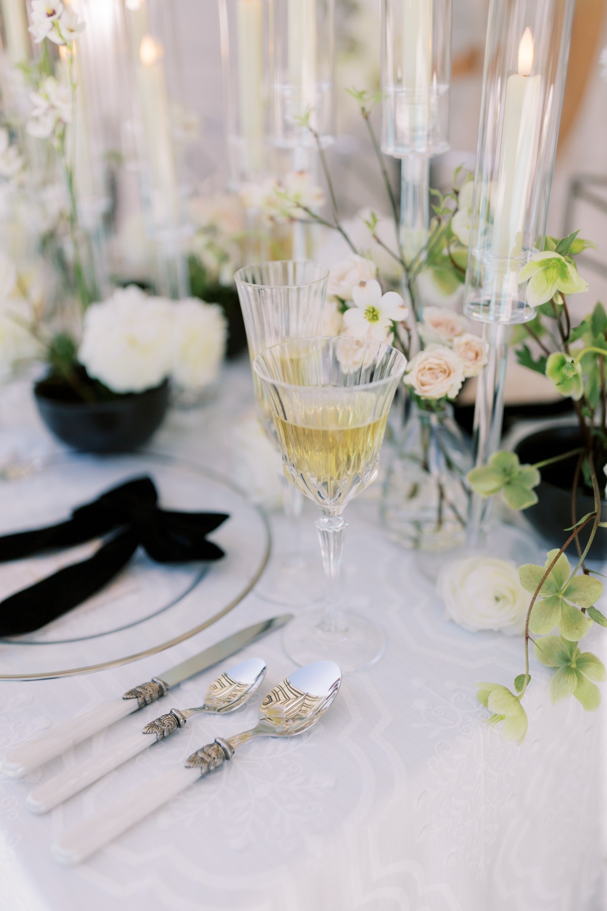 black and white wedding tablescape