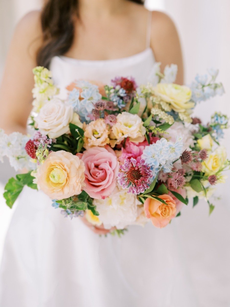 A luxurious yet approachable colorful spring wedding in Philadelphia