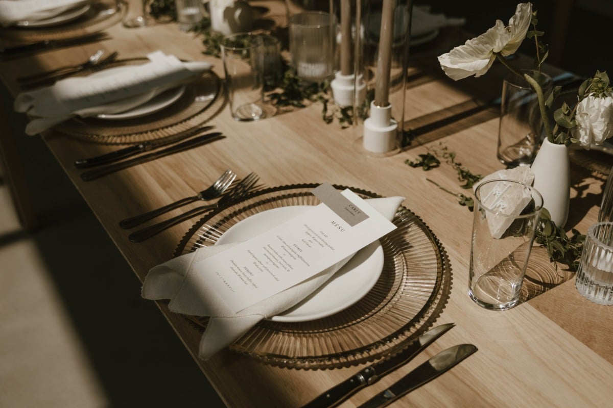 clear place settings