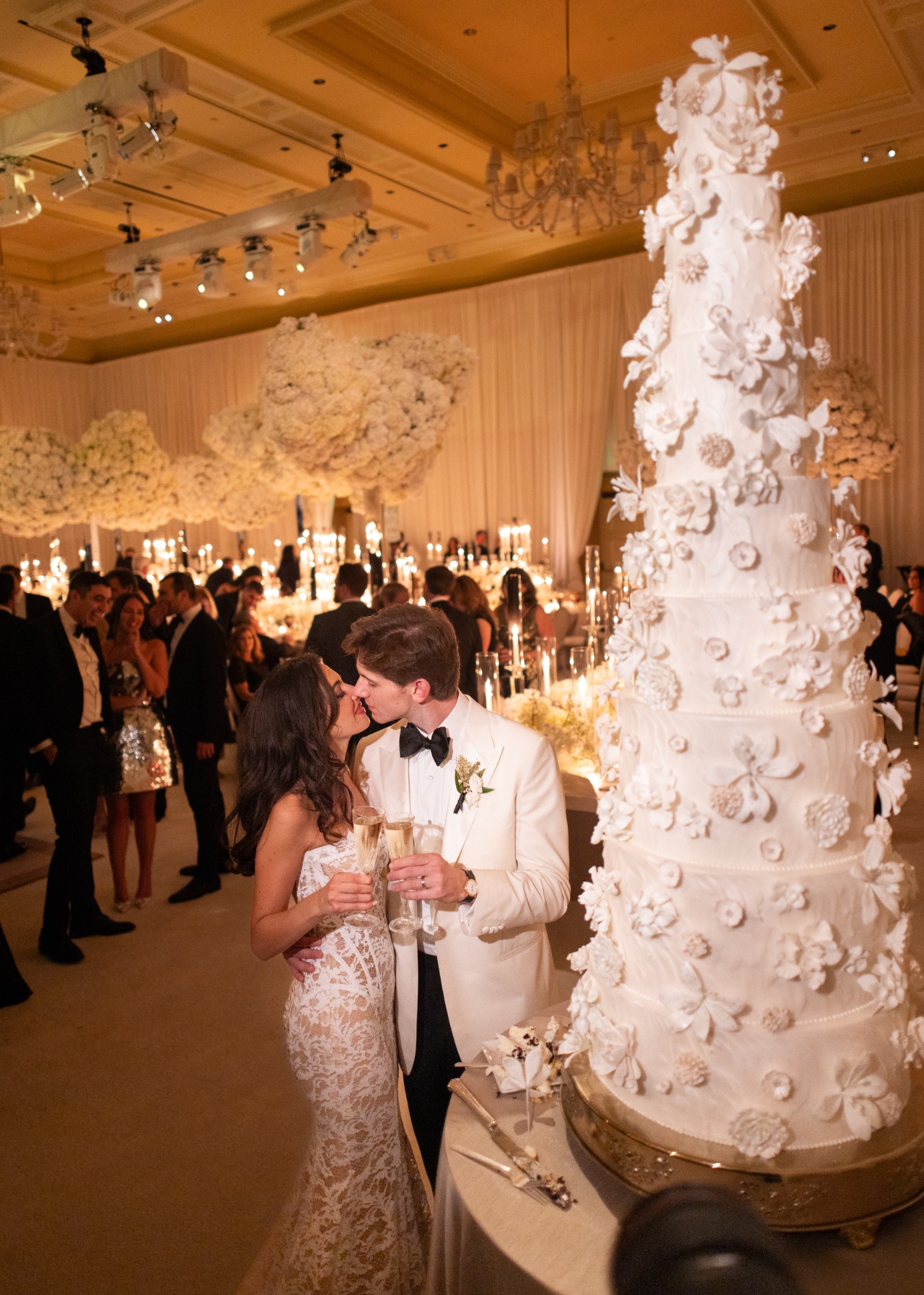 large white wedding cake