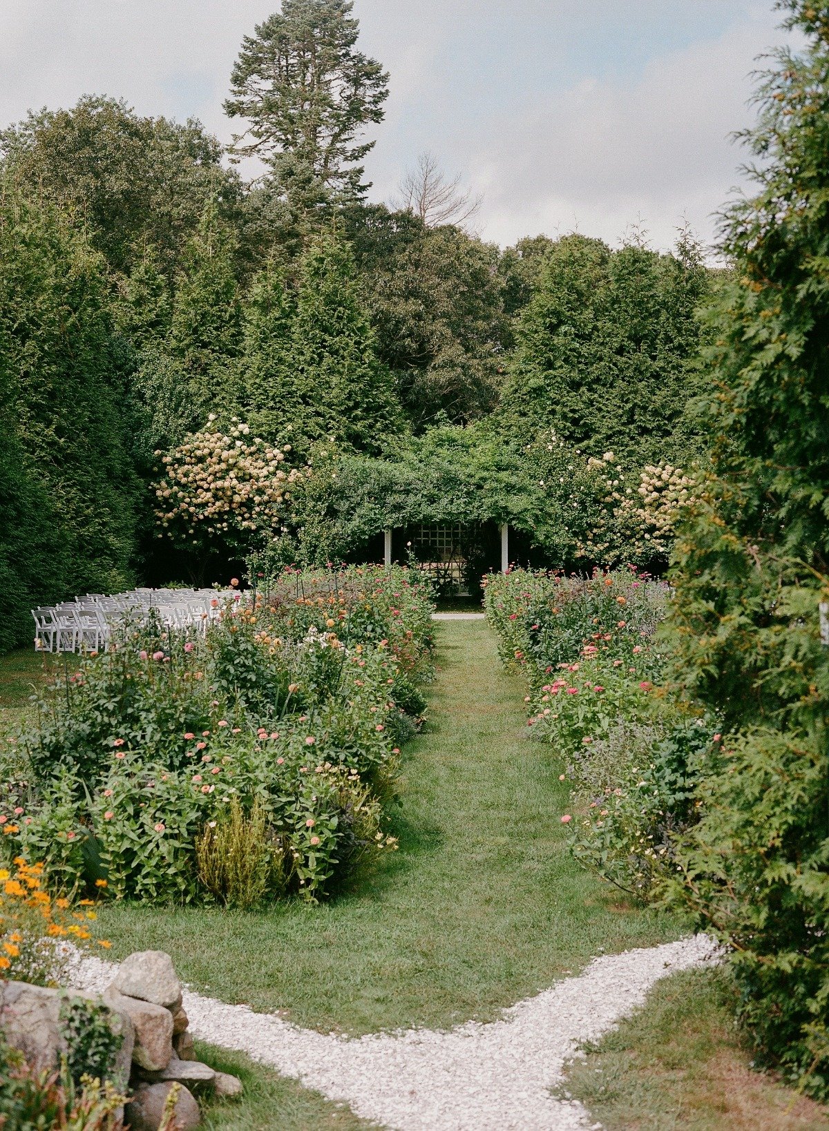 wildflower wedding inspiration 