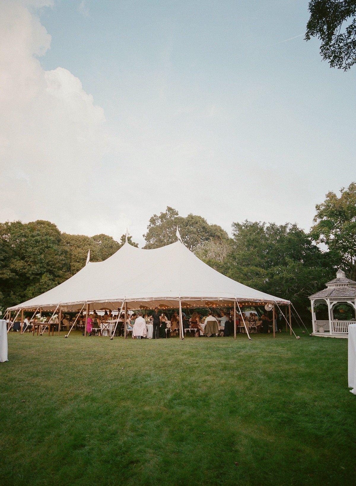 tented wedding reception on marthas vineyard