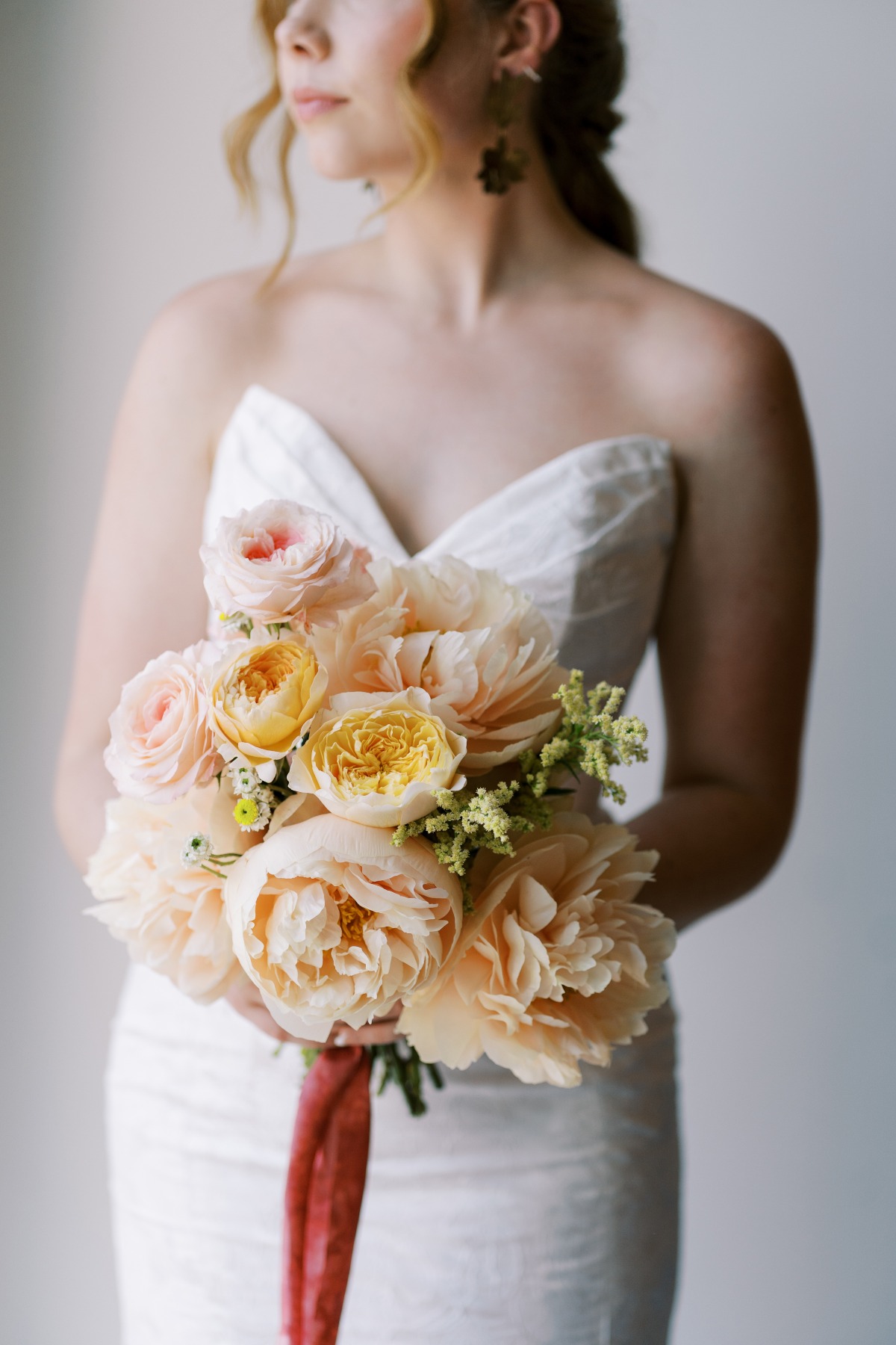 fluffy peach bouquet