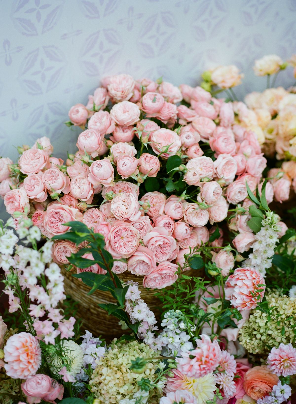 sustainable ideas for wedding flowers