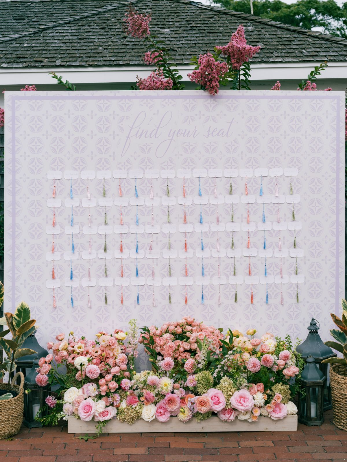 affordable diy escort card display