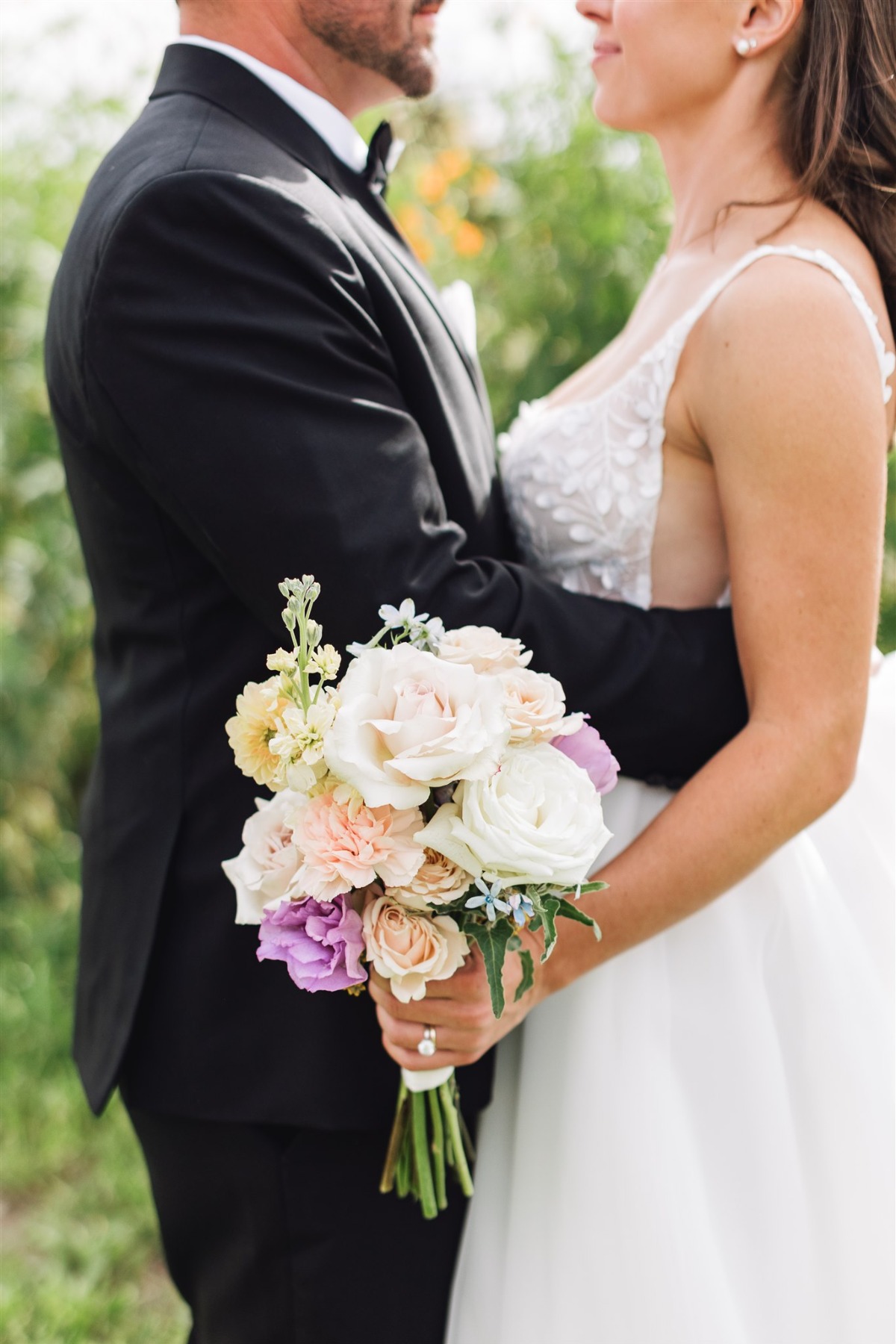 pastel wedding bouquet ideas