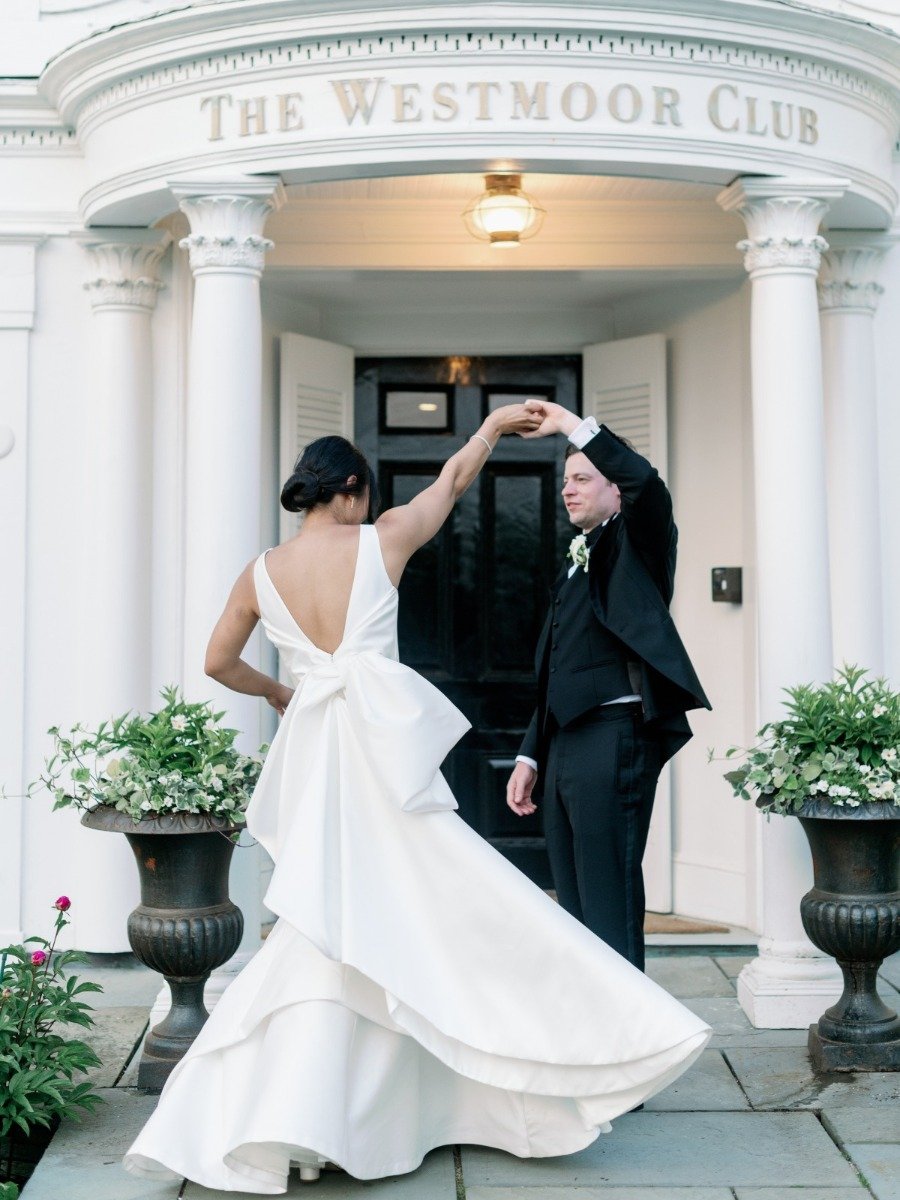 Nantucket Wedding Filled With Coastal Elegance