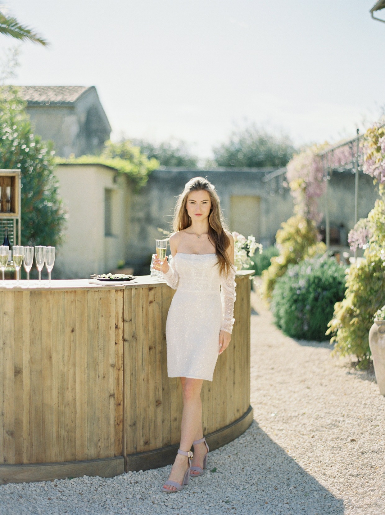 round portable bar rental from belounge