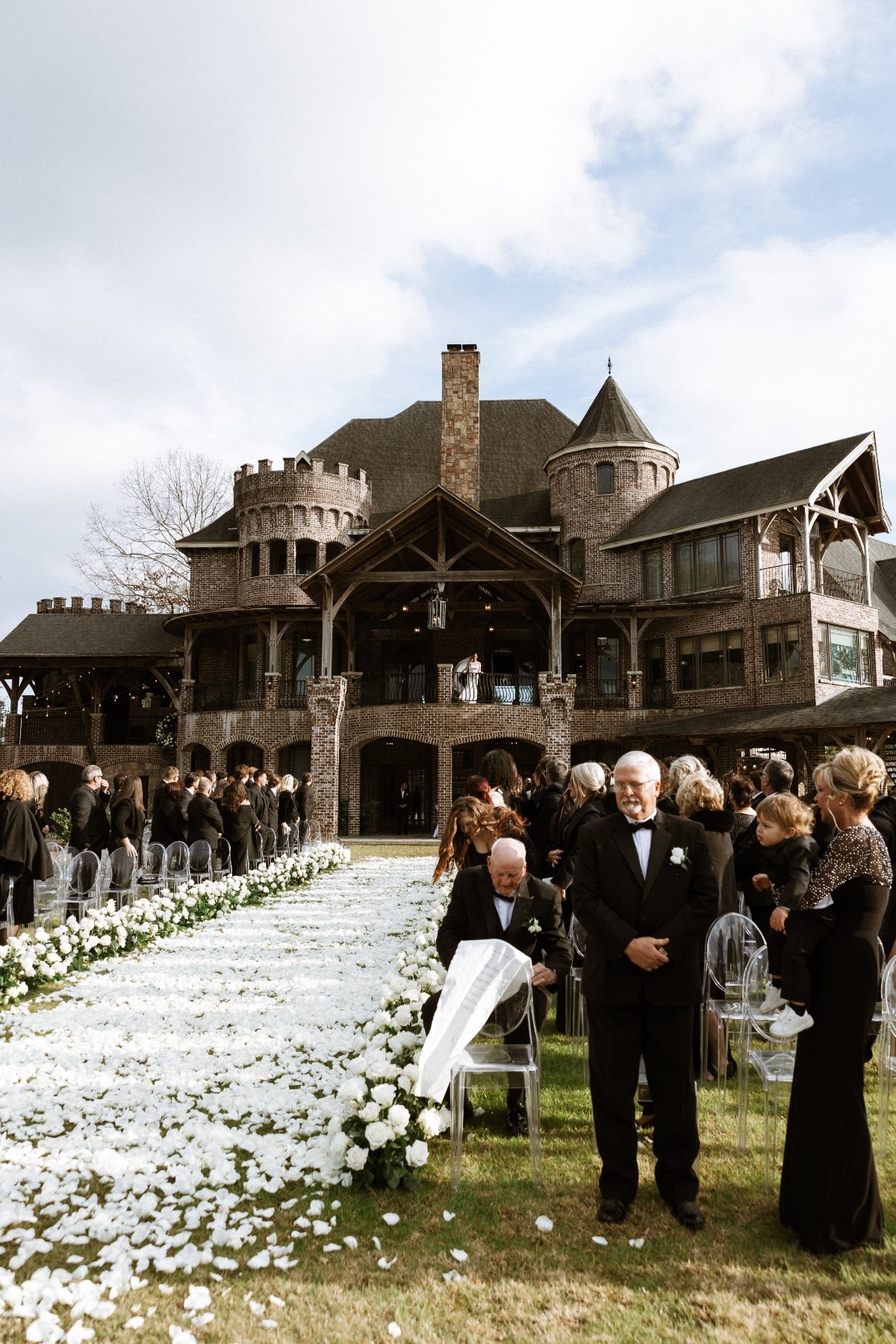 beautiful brick manor wedding venue