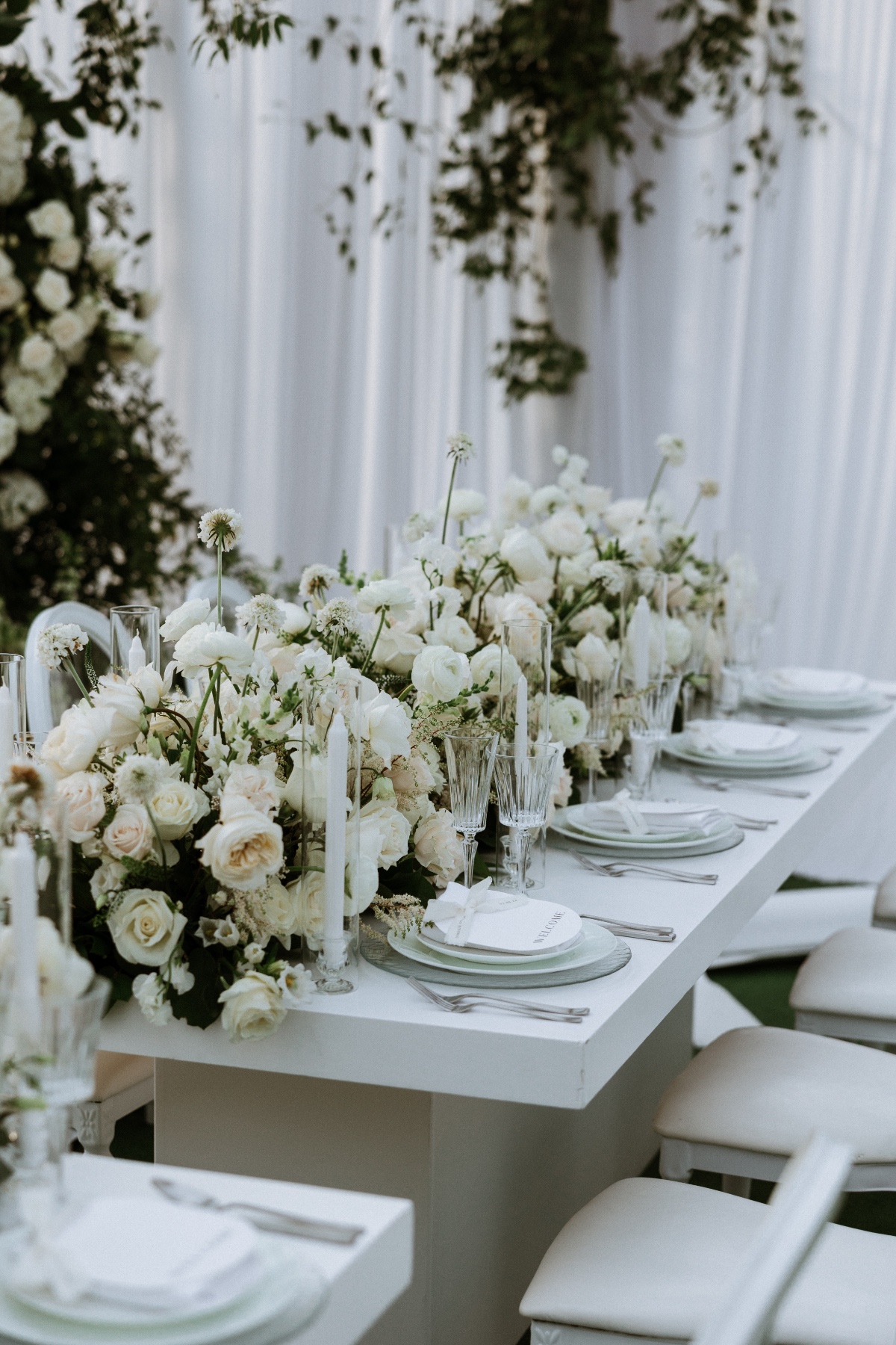 all white wedding decor ideas