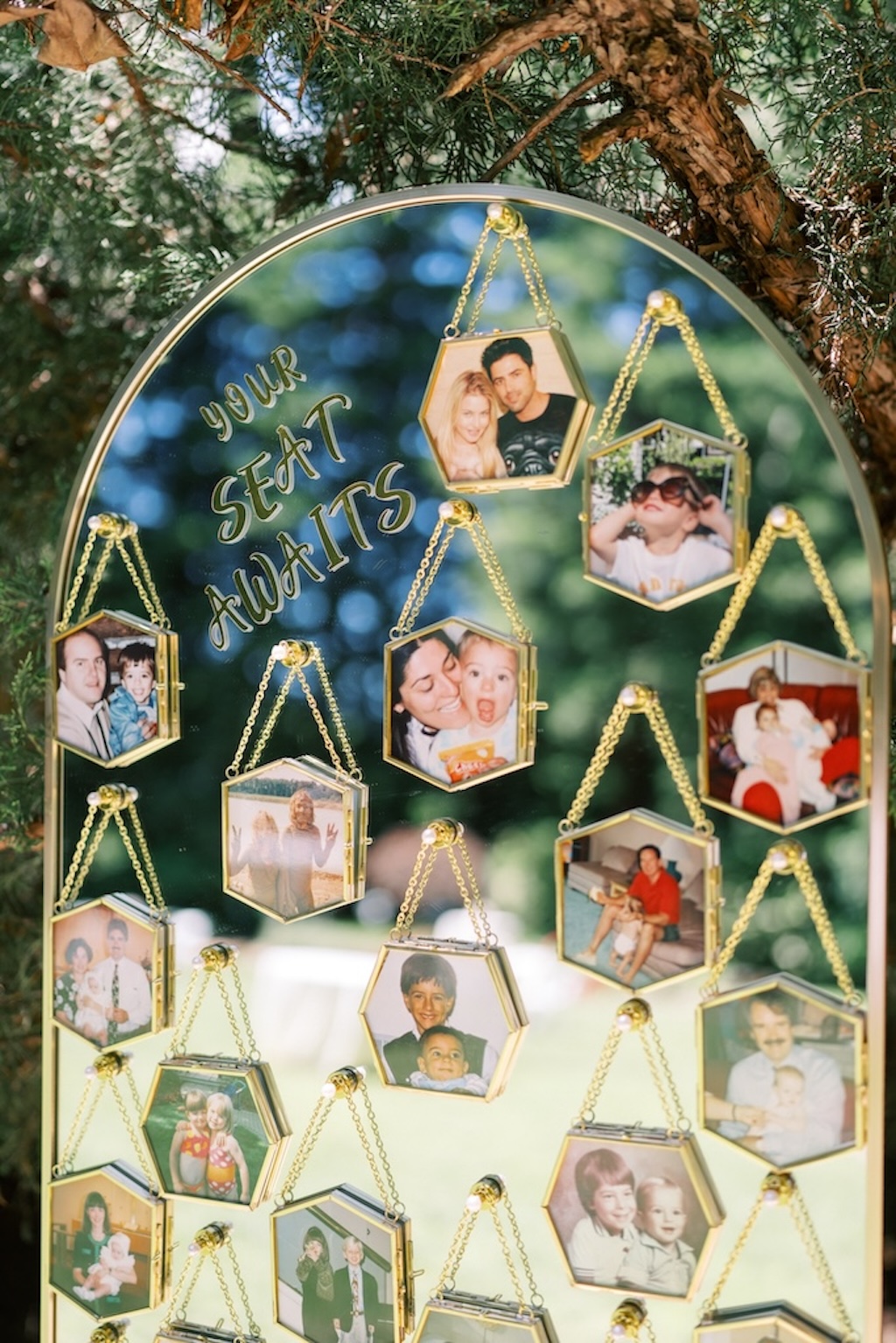 photo locket seat chart for wedding