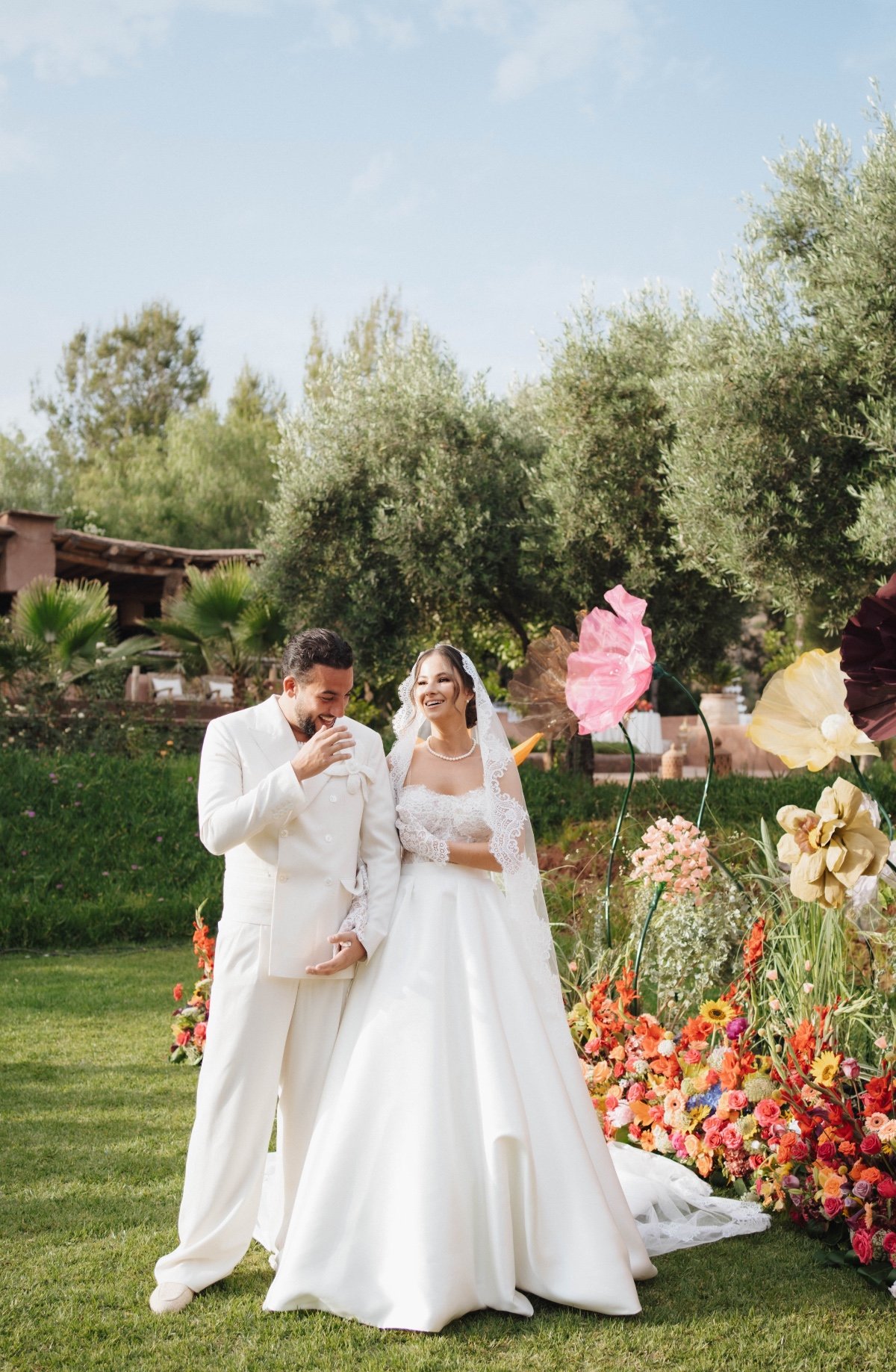 Alice in Wonderland wedding