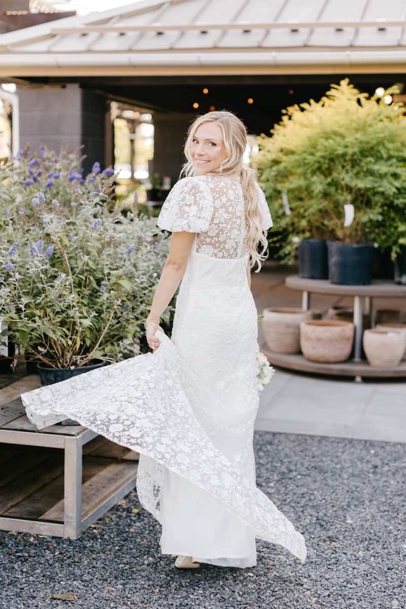 pretty lace wedding dress with puffy sleeves