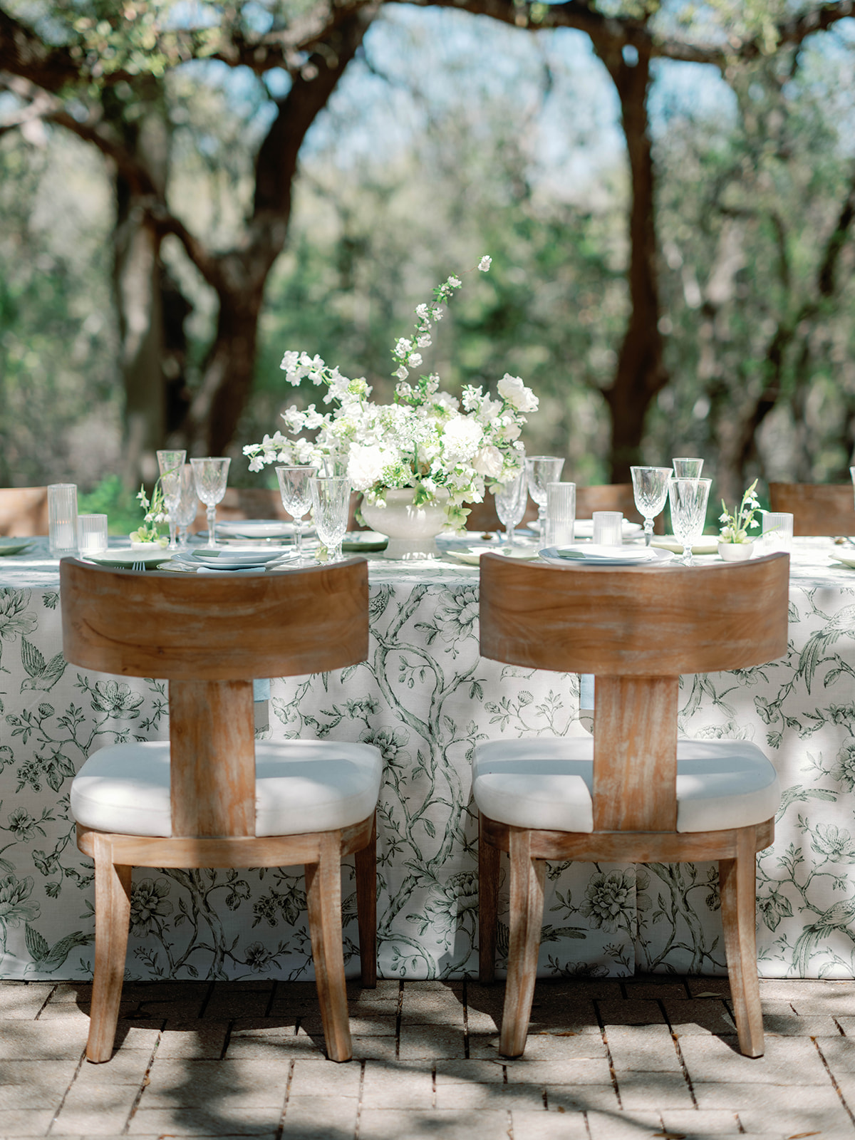 modern wedding reception with printed linens