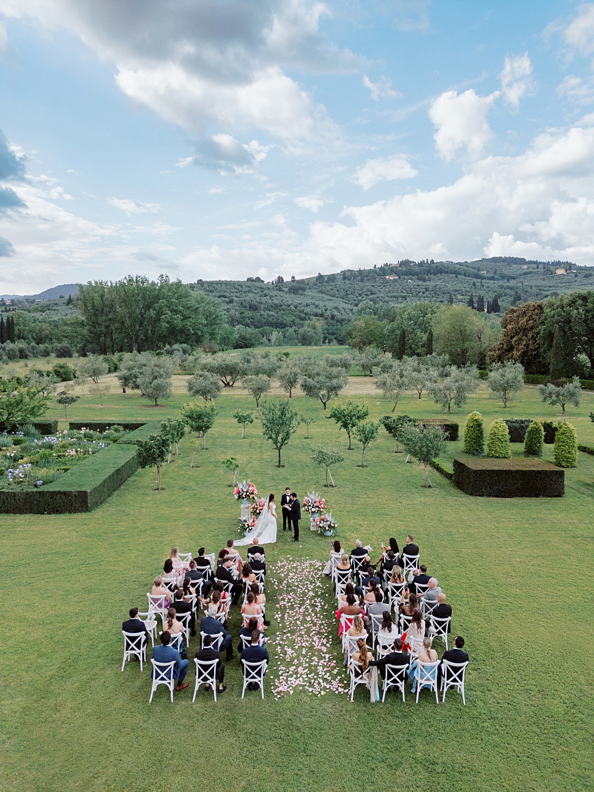 villa-la-massa-florence-wedding-cn-by-julia-kaptelova-photography-0173