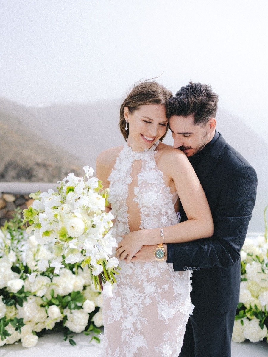 Misty cliffside wedding inspiration in santorini greece