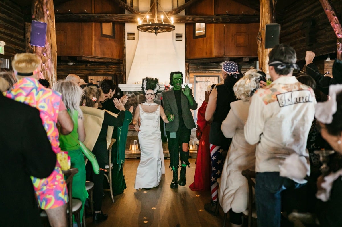 halloween wedding ceremony